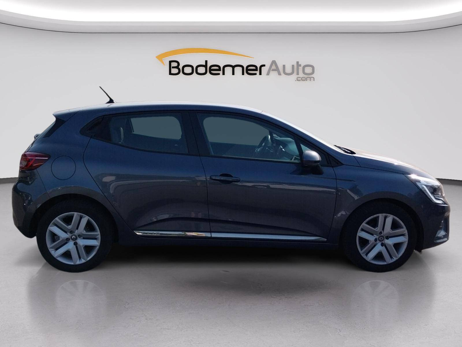 Vente en ligne Renault Clio 5 Clio TCe 90 - 21N au prix de 13 000 €