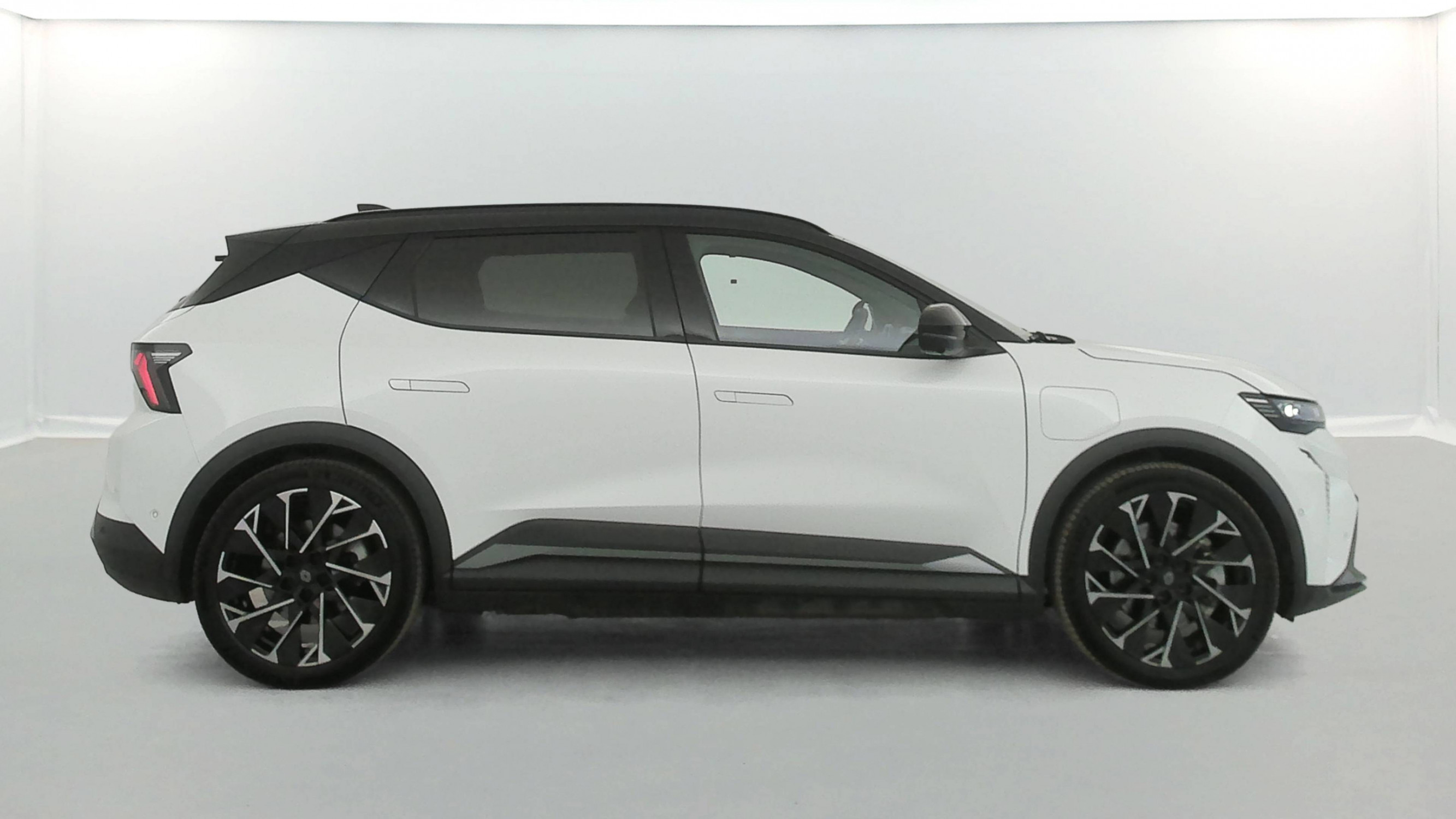 Vente en ligne Renault Scenic E-Tech  220 ch grande autonomie au prix de 37 590 €