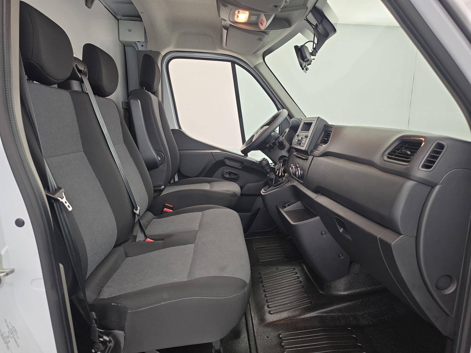 Vente en ligne Renault Master 3 Châssis Cabine MASTER PHC TRAC F3500 L3H1 BLUE DCI 145 EURO VI au prix de 32 990 €