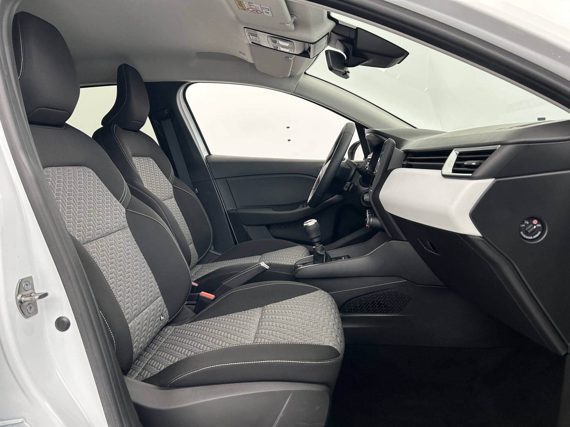 Vente en ligne Renault Clio 5 Clio Blue dCi 100 au prix de 15 590 €