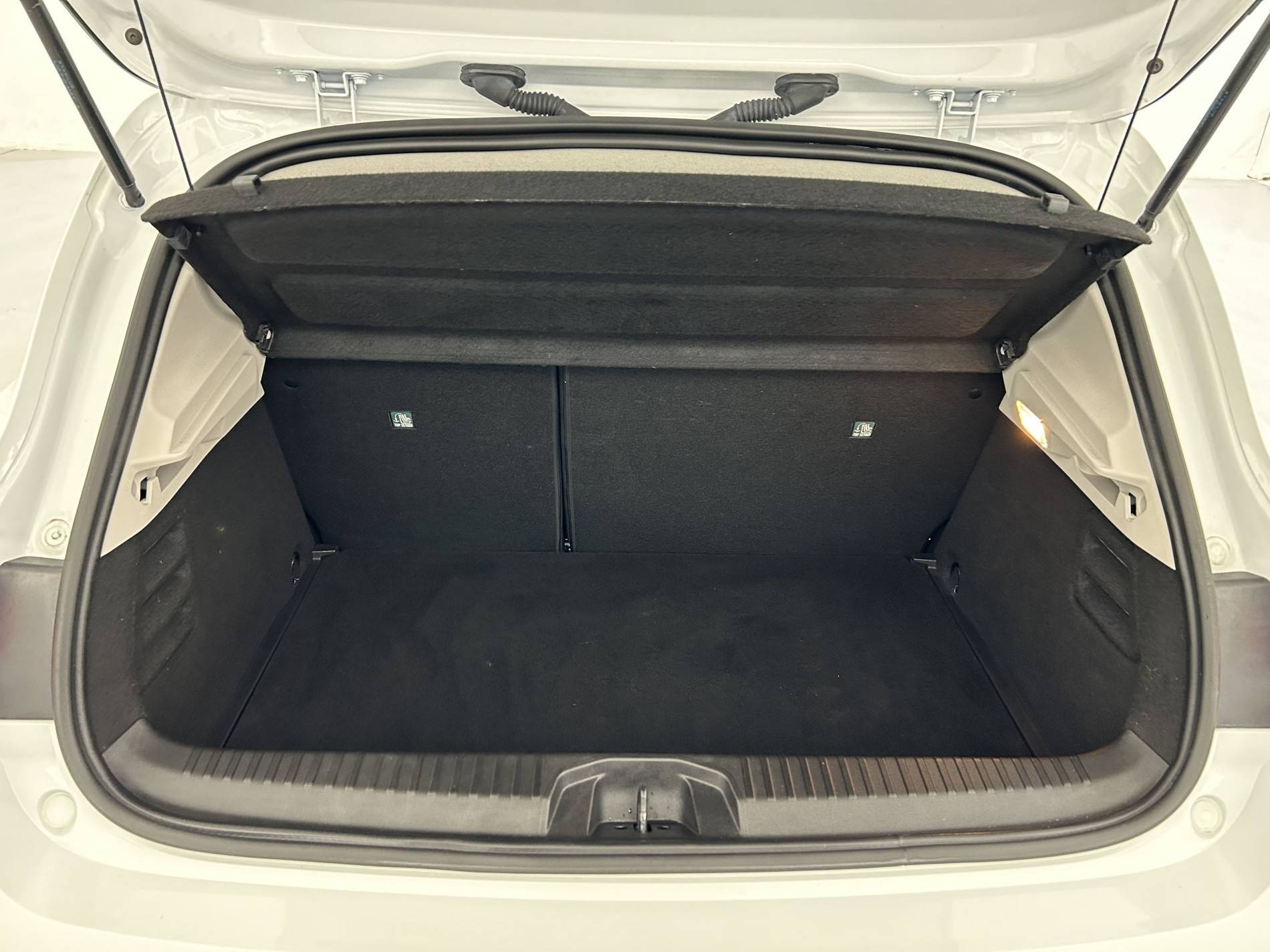 Vente en ligne Renault Clio 5 Clio TCe 90 au prix de 14 790 €