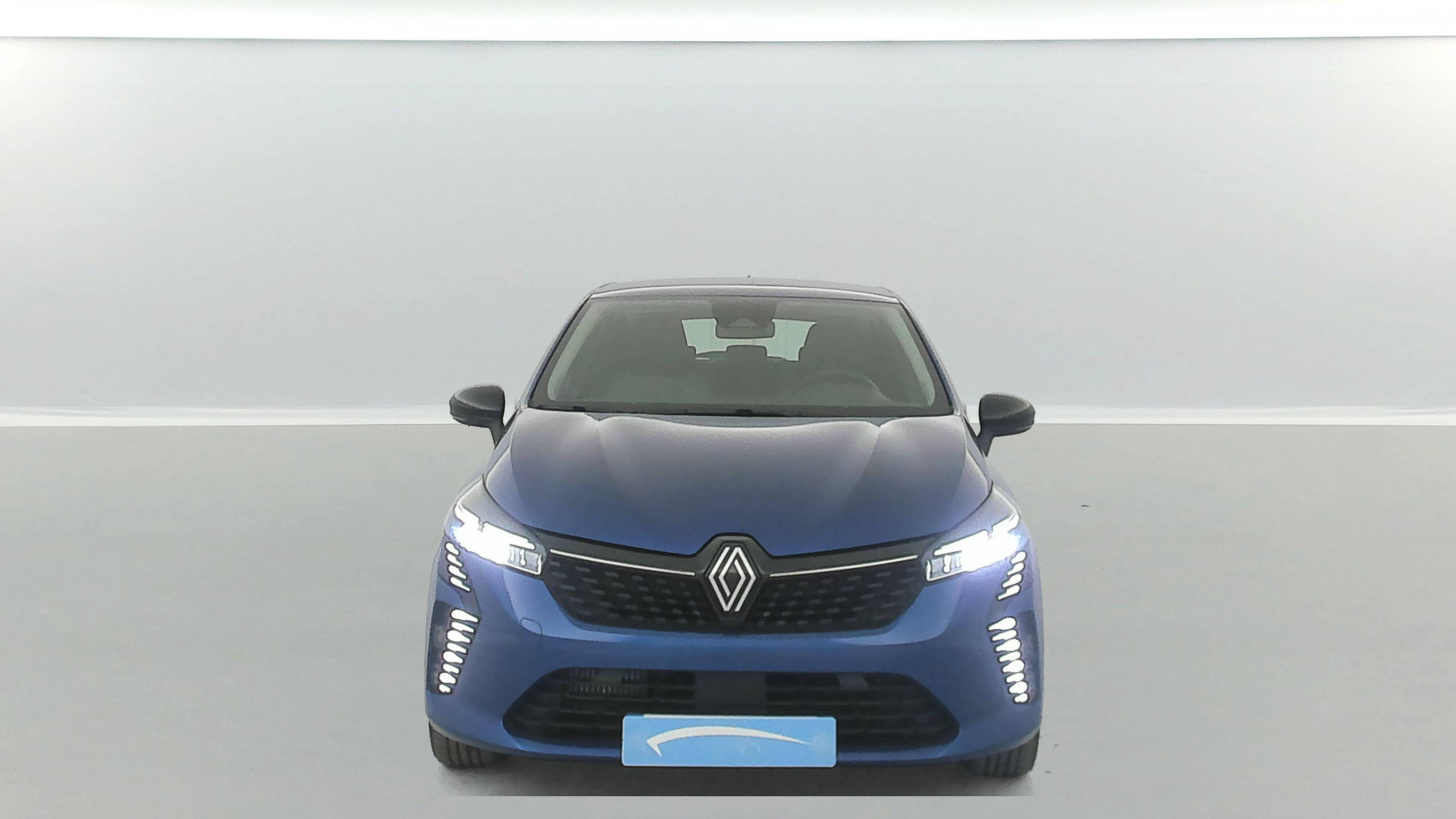 Vente en ligne Renault Clio 5 Clio TCe 90 au prix de 15 990 €