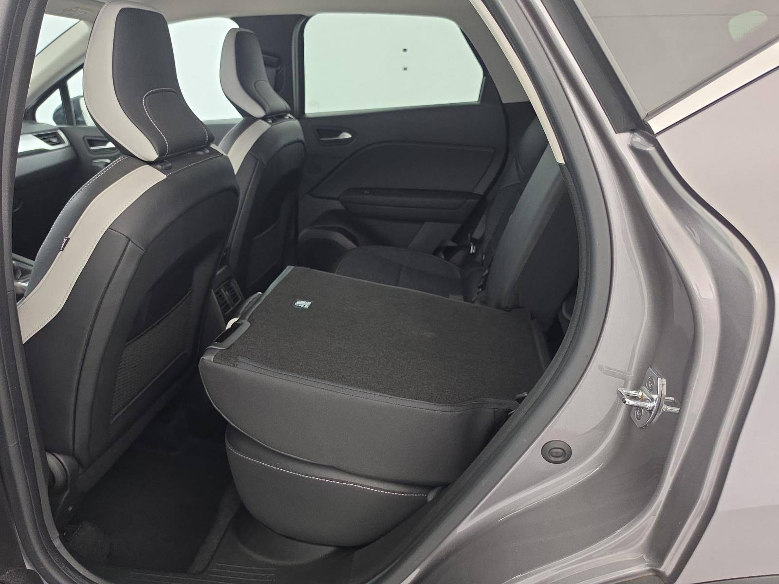Vente en ligne Renault Captur  mild hybrid 140 au prix de 19 990 €