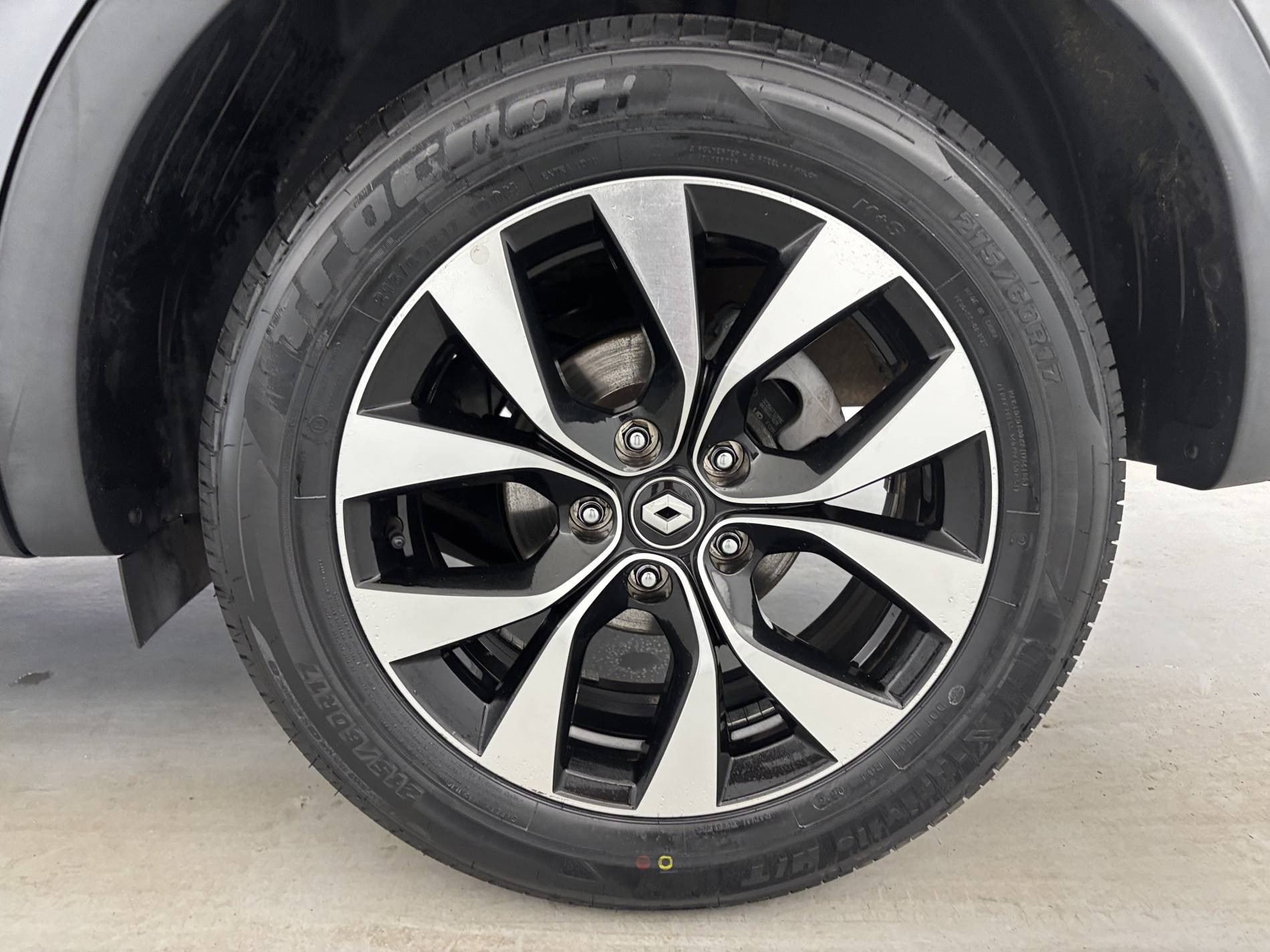 Vente en ligne Renault Arkana  mild hybrid 140 EDC FAP - 22 au prix de 16 890 €