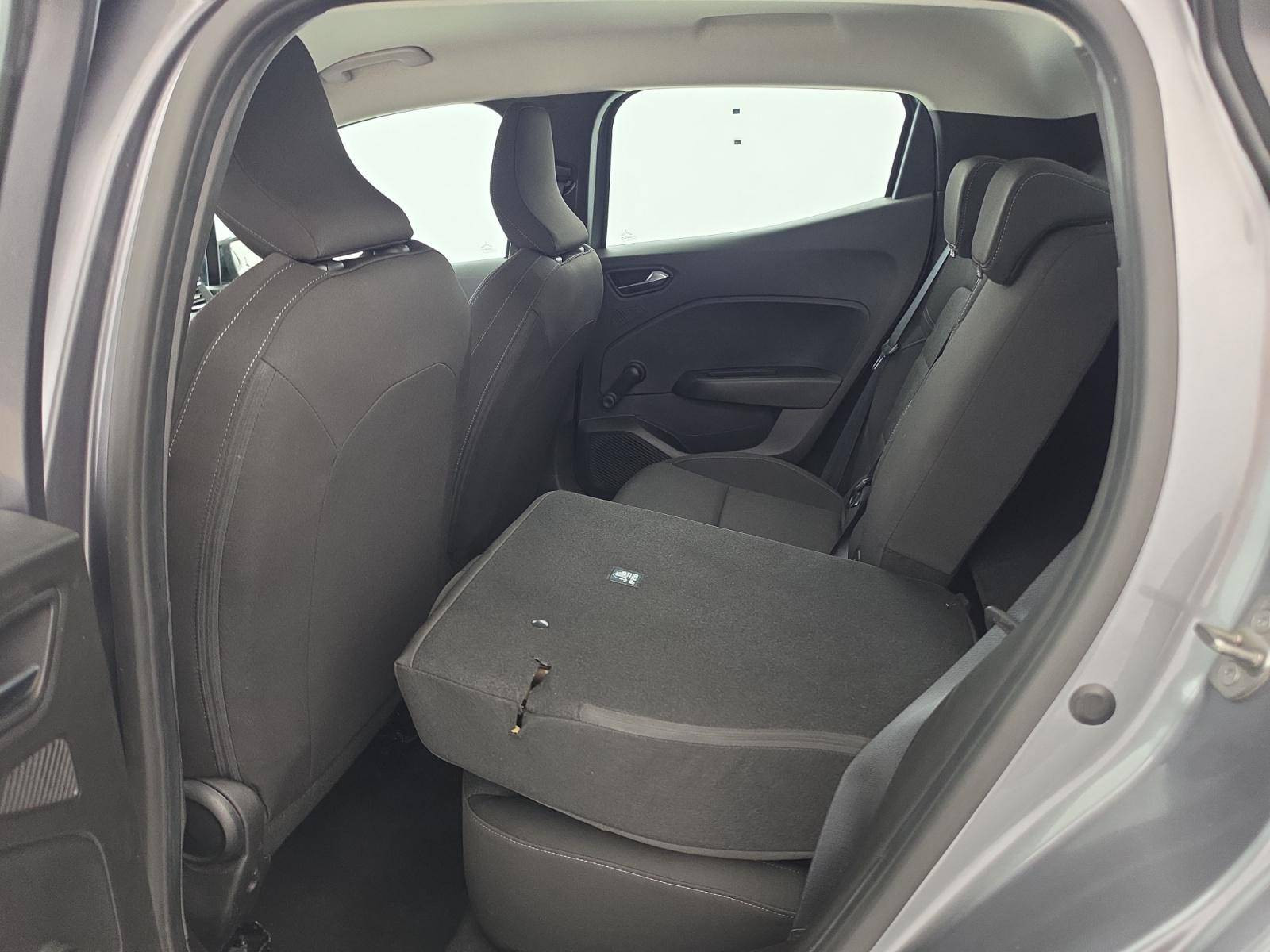 Vente en ligne Renault Clio 5 Clio TCe 90 au prix de 14 790 €