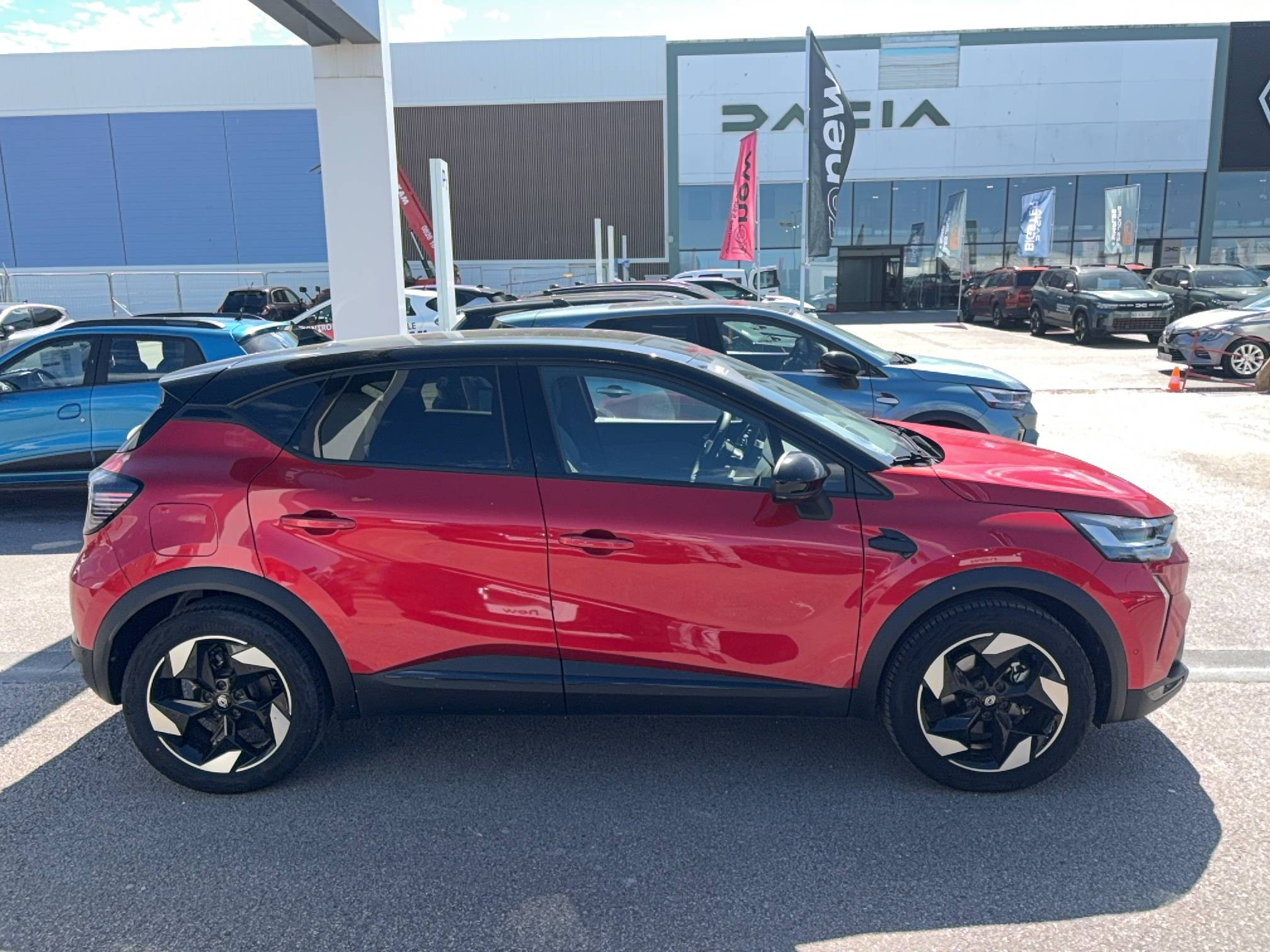 Vente en ligne Renault Captur  E-Tech full hybrid 145 ch au prix de 25 490 €