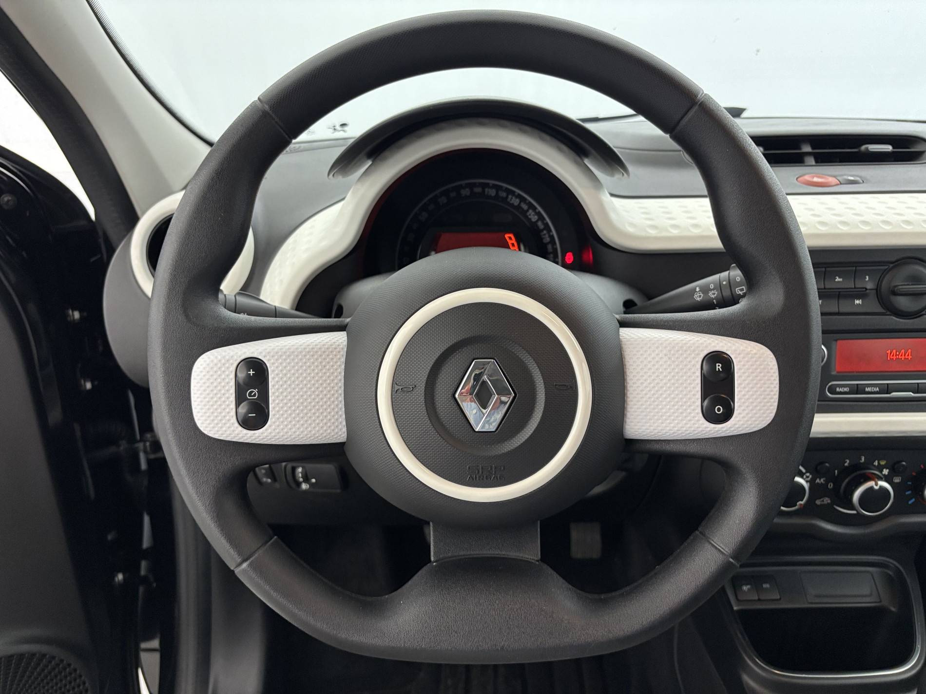 Vente en ligne Renault Twingo 3  TCe 95 au prix de 10 790 €