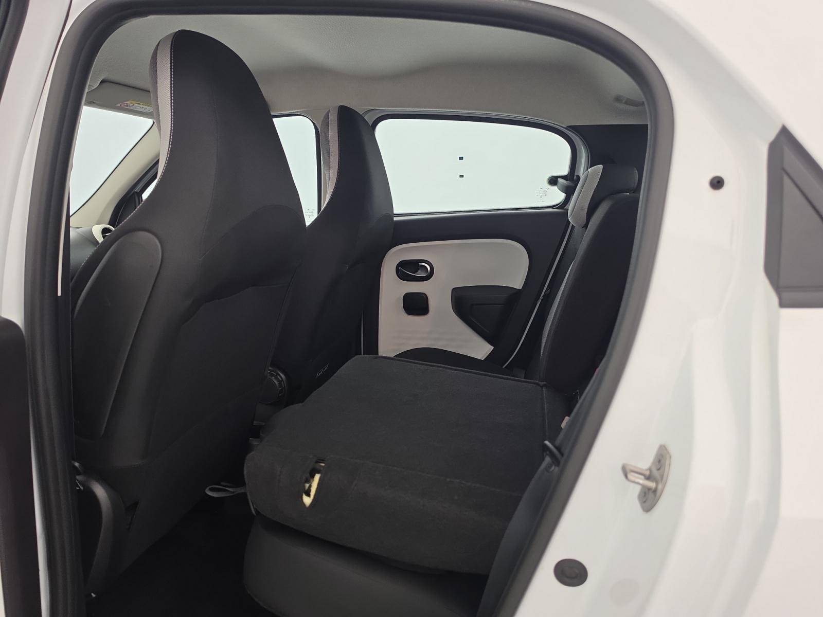 Vente en ligne Renault Twingo Electrique Twingo III E-Tech au prix de 13 900 €