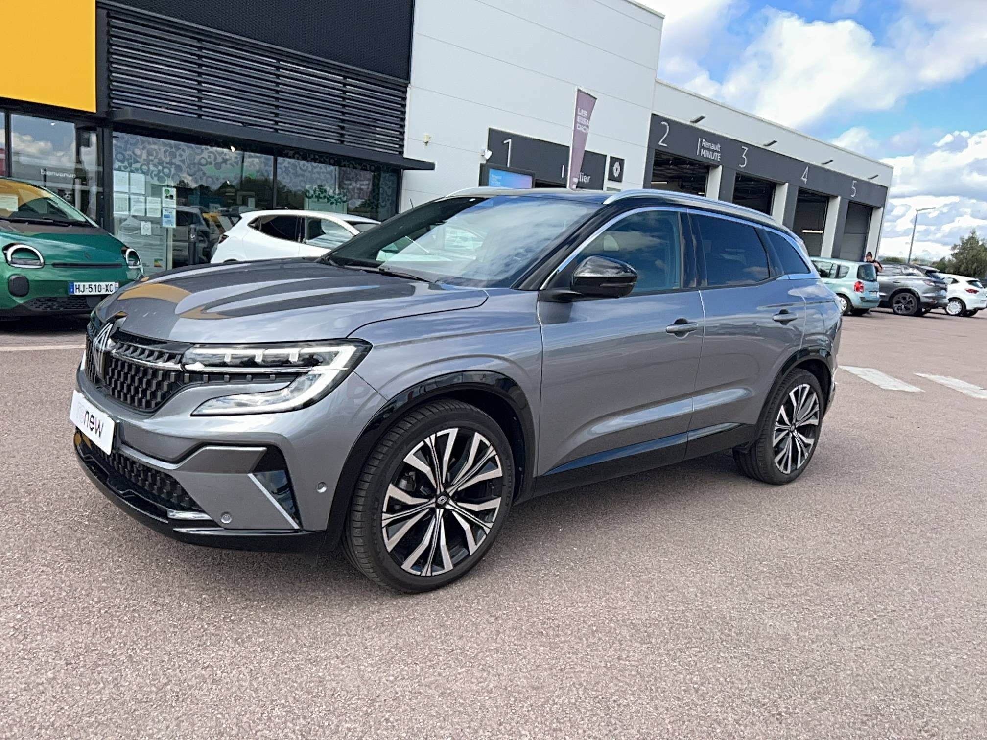 Renault Austral  E-Tech hybrid 200 occasion de 2023 en vente à Alençon
