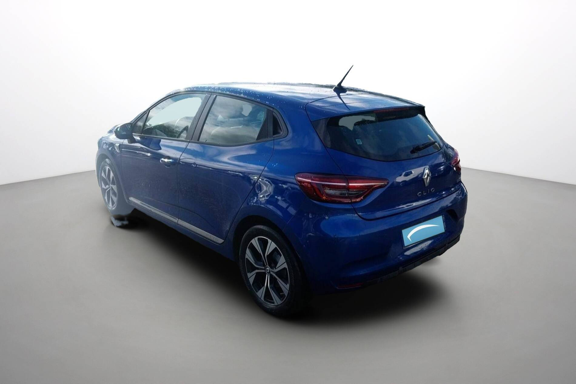 Vente en ligne Renault Clio 5 Clio E-Tech 140 - 21N au prix de 16 490 €