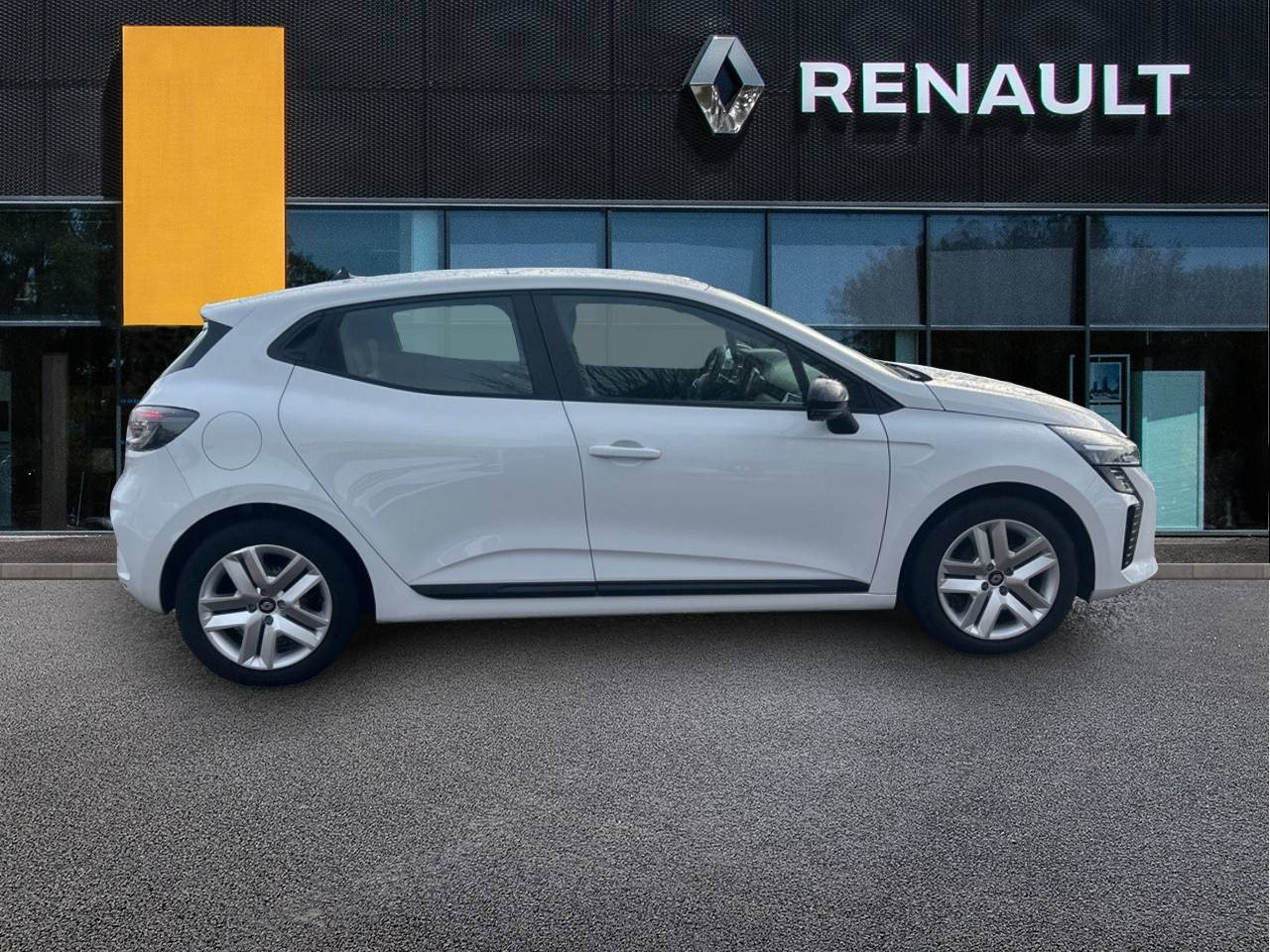 Vente en ligne Renault Clio 5 Clio SCe 65 ch GSR2 au prix de 14 990 €