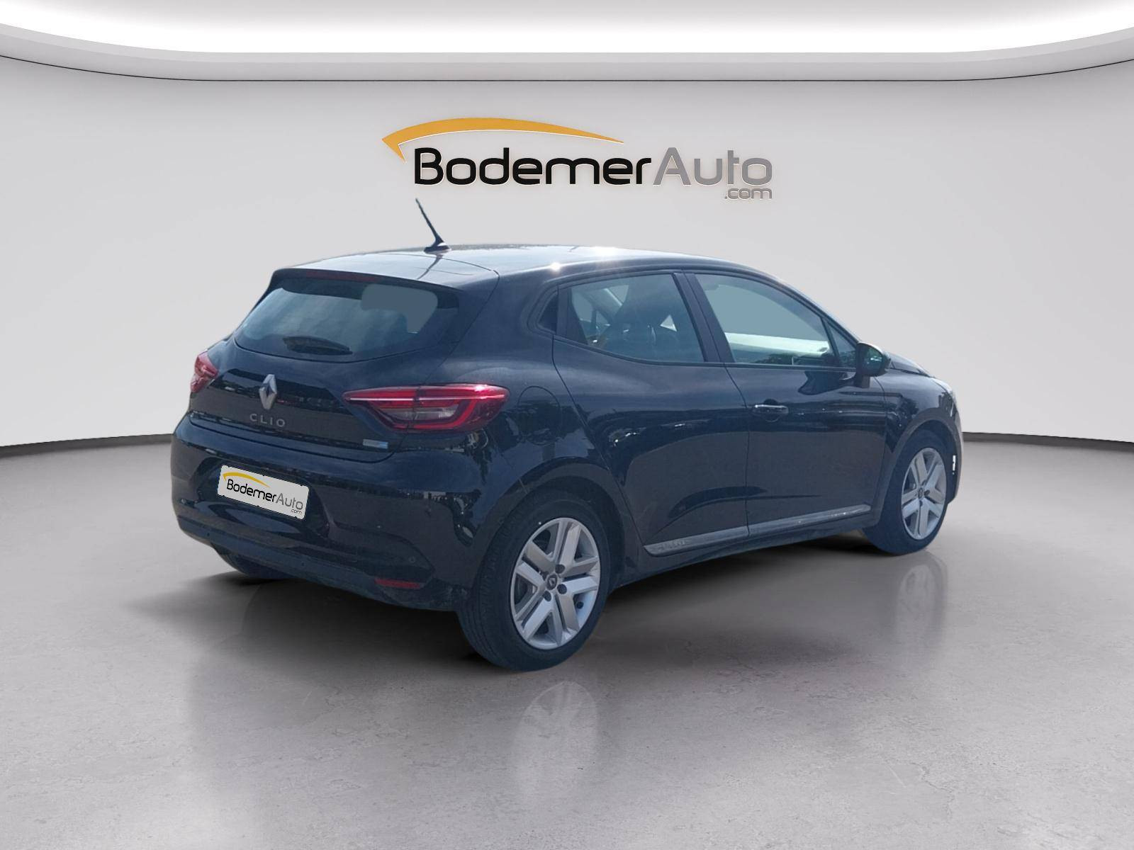 Vente en ligne Renault Clio 5 Clio E-Tech 140 - 21N au prix de 14 900 €