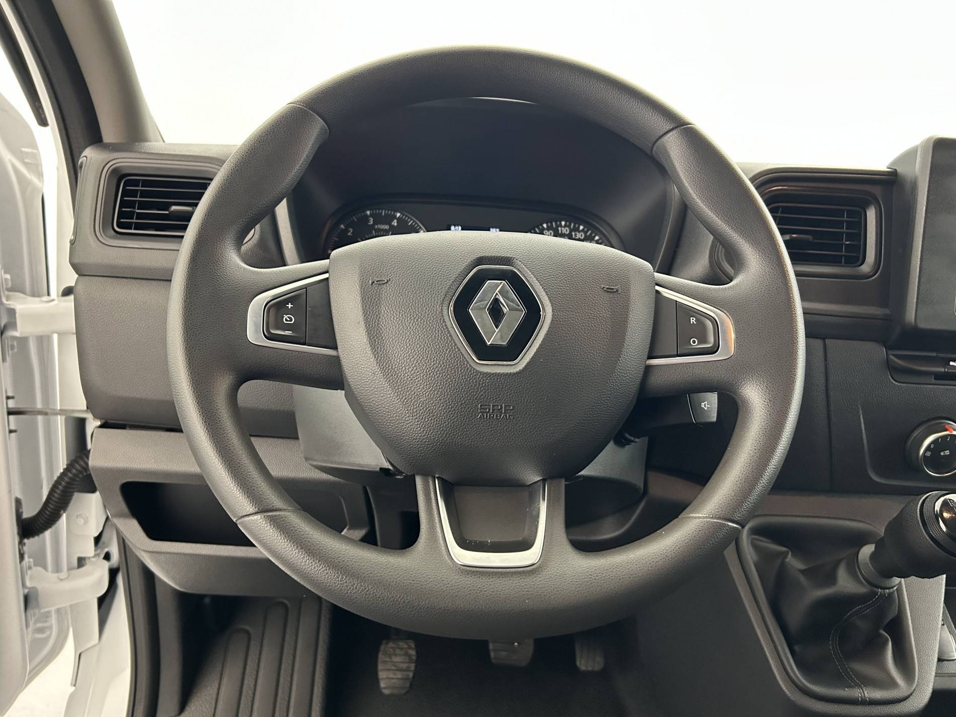 Vente en ligne Renault Master Fourgon MASTER FGN TRAC F3500 L2H2 BLUE DCI 135 au prix de 24 990 €