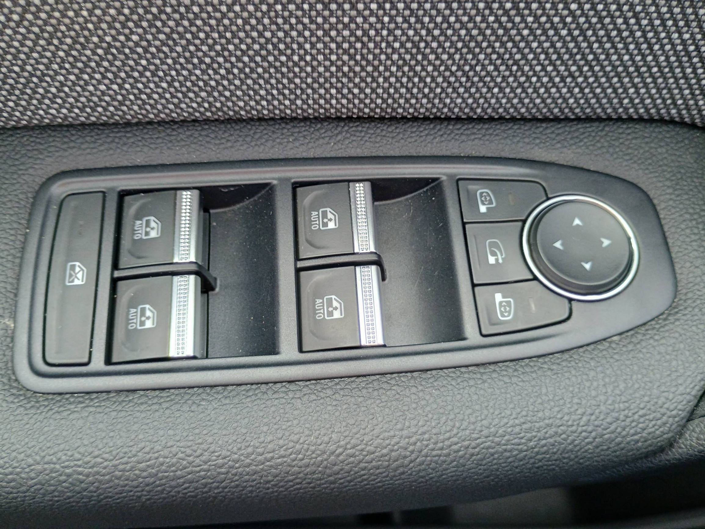 Vente en ligne Renault Symbioz  E-Tech full hybrid 145 au prix de 28 790 €