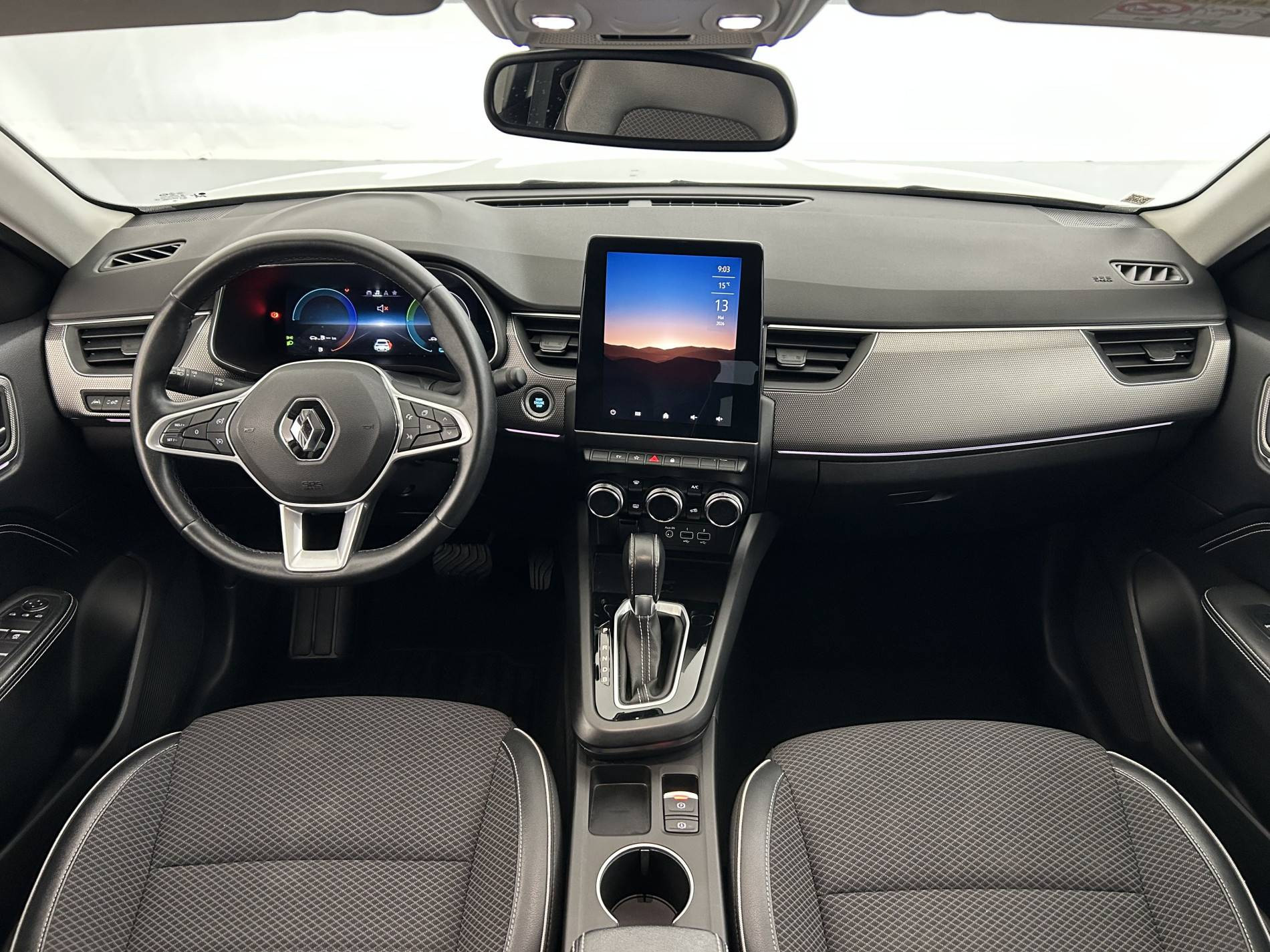 Vente en ligne Renault Arkana  E-Tech hybride 145 - 22 au prix de 21 890 €
