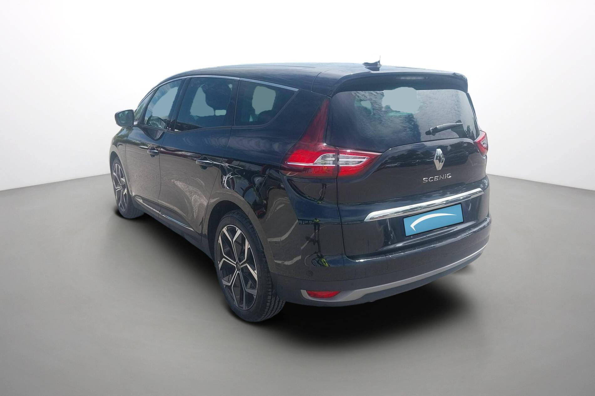Vente en ligne Renault Grand Scenic 4 Grand Scenic TCe 140 EDC au prix de 19 990 €