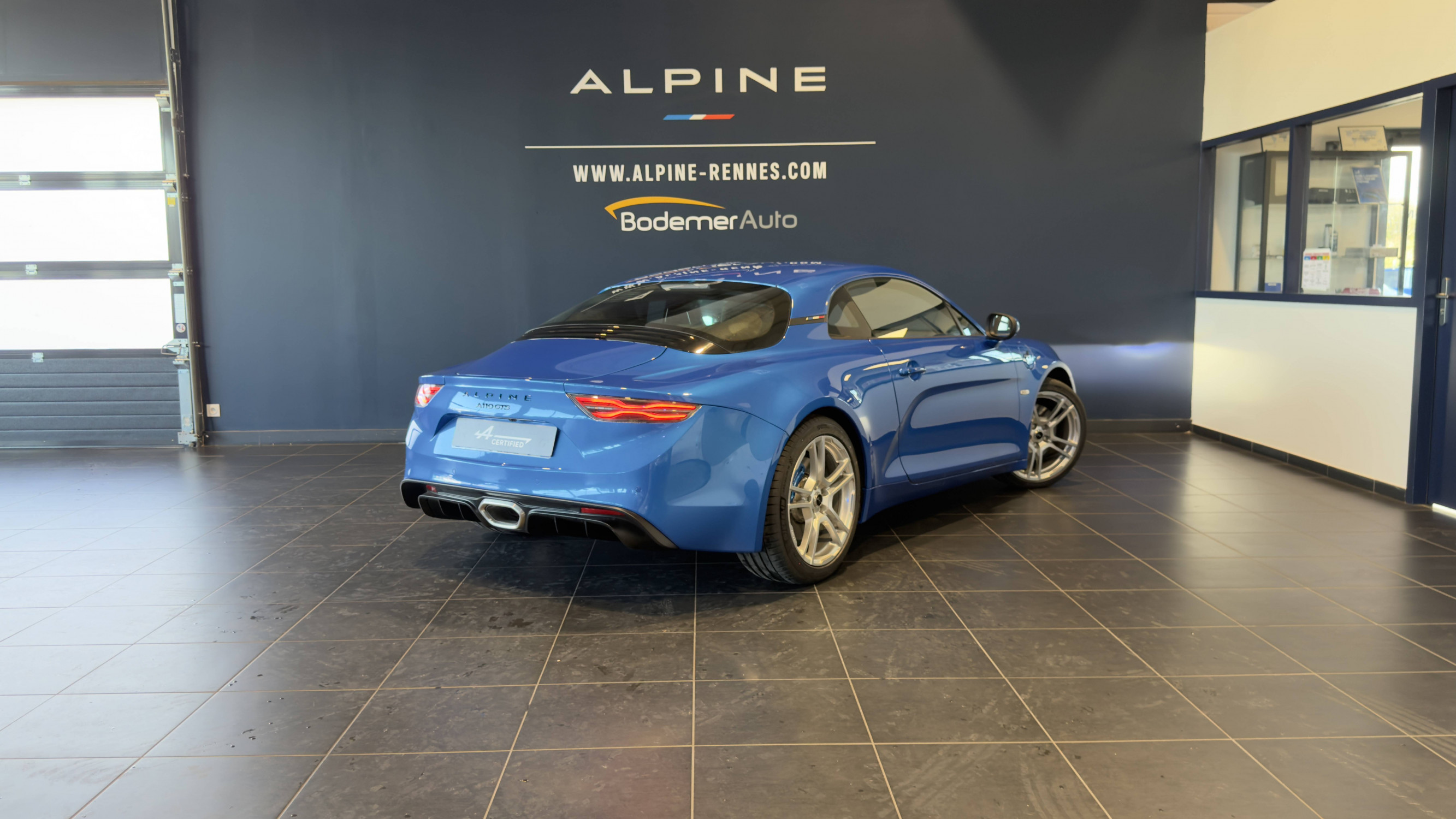 Vente en ligne Alpine A110 A110 au prix de 87 490 €
