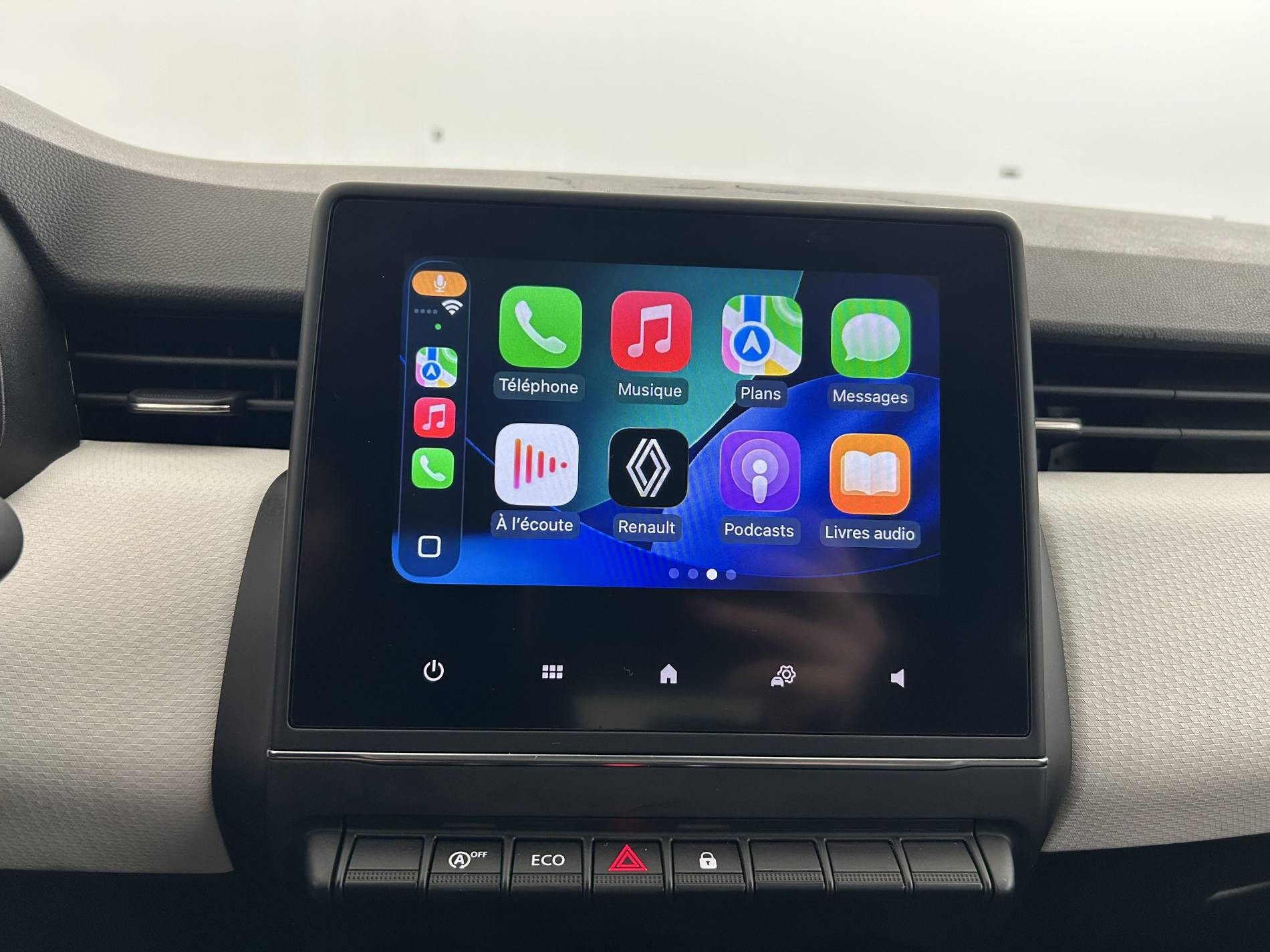 Vente en ligne Renault Clio 5 CLIO SOCIETE BLUE DCI 100 au prix de 14 990 €