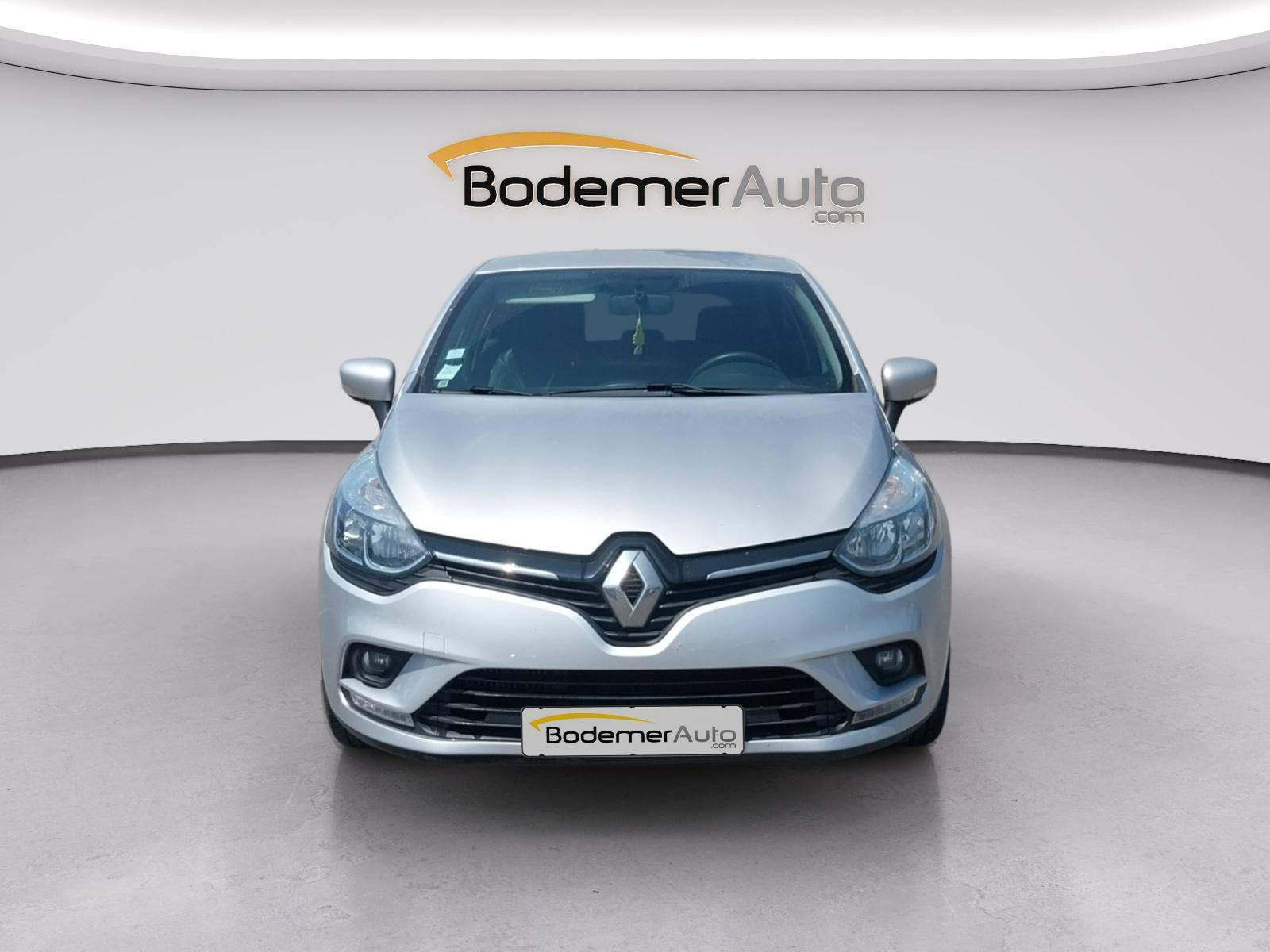 Vente en ligne Renault Clio 4 Clio dCi 75 Energy au prix de 10 490 €