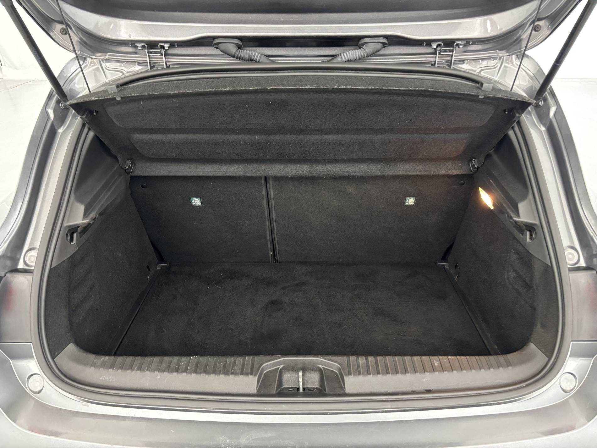 Vente en ligne Renault Clio 5 Clio TCe 90 au prix de 12 990 €