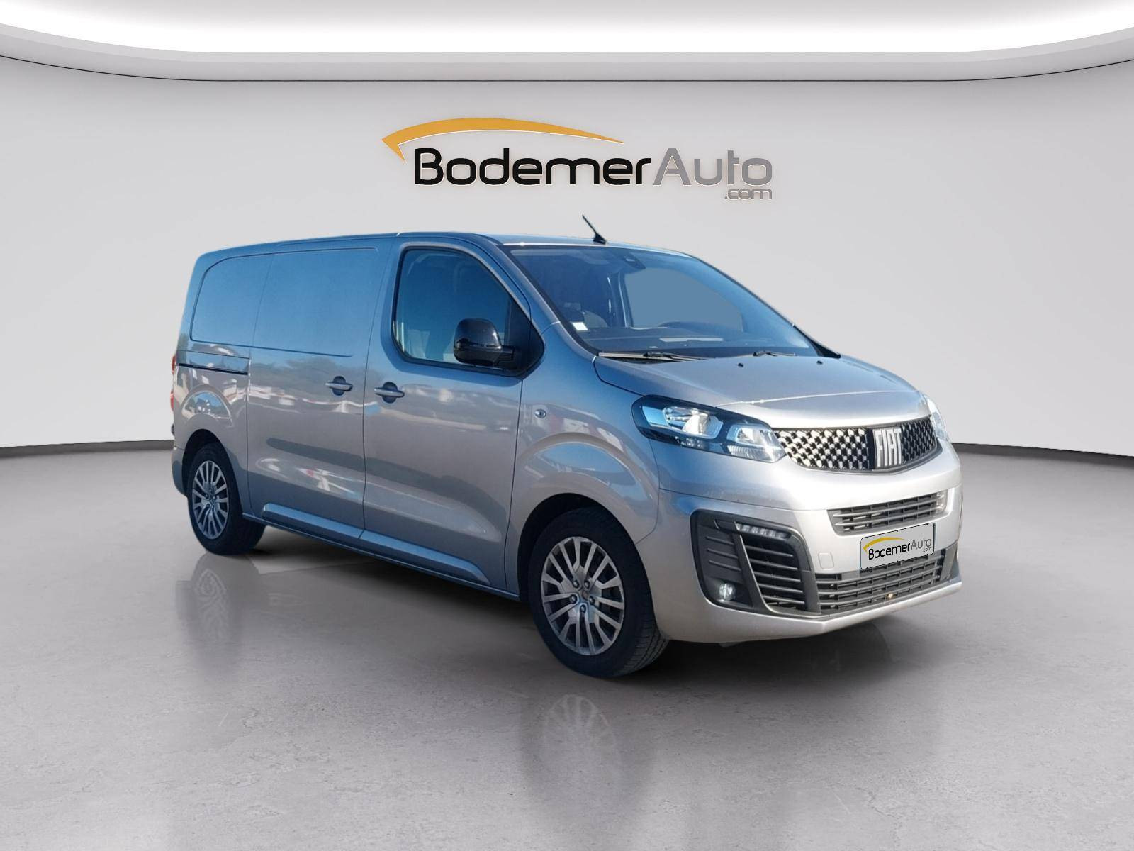 Vente en ligne Fiat Scudo  2.0 MULTIJET 180 BVA STANDARD au prix de 25 990 €
