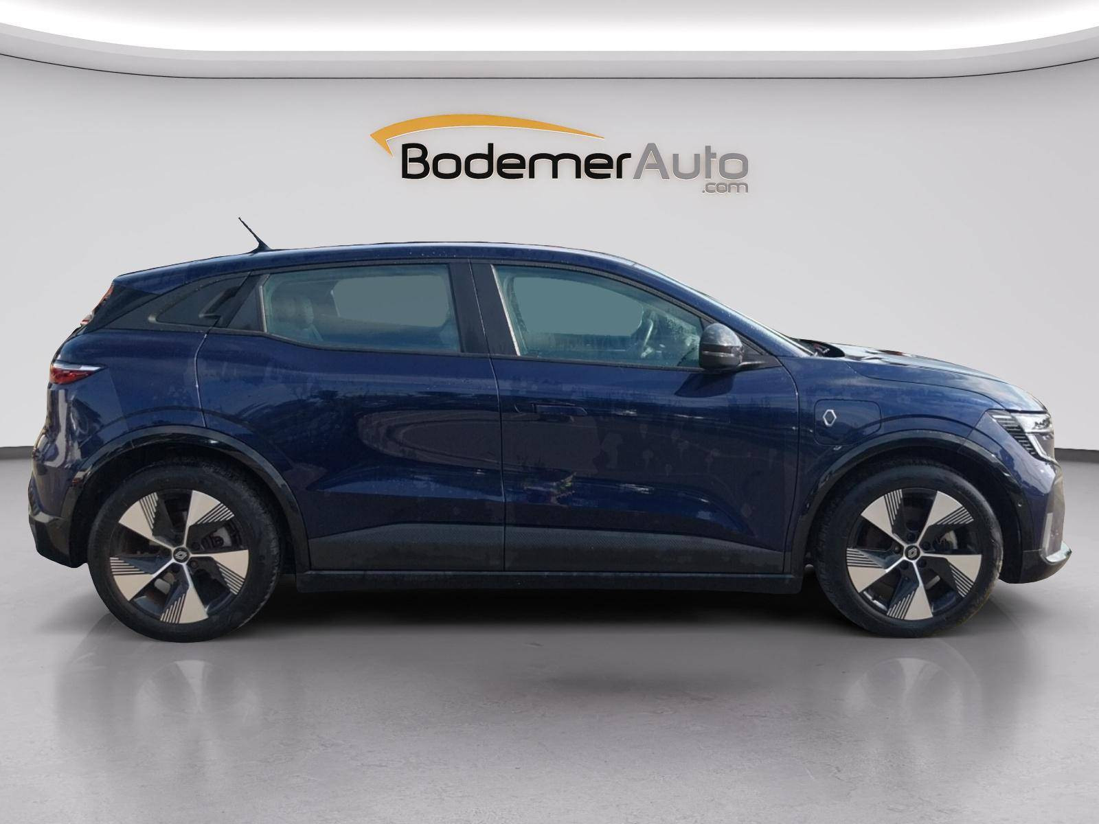 Vente en ligne Renault Megane E-Tech  EV40 130ch standard charge au prix de 26 900 €