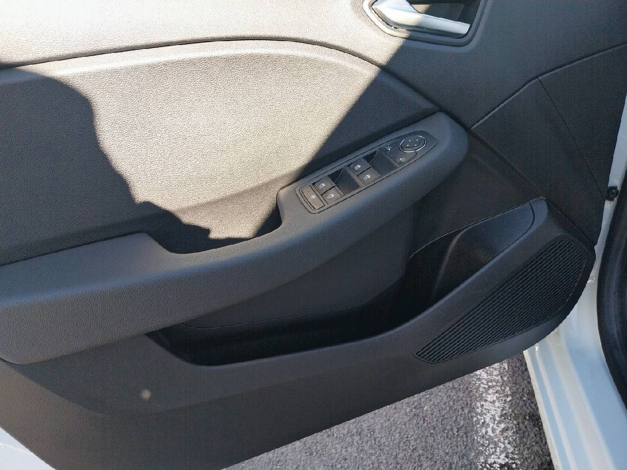Vente en ligne Renault Clio 5 Clio E-Tech hybride 145 au prix de 16 490 €
