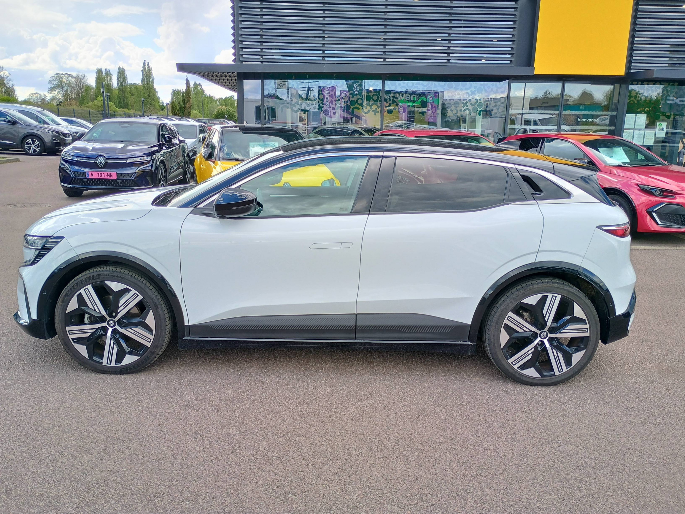 Vente en ligne Renault Megane E-Tech  EV60 220 ch optimum charge au prix de 25 991 €