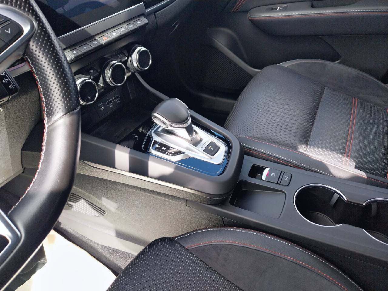 Vente en ligne Renault Arkana  E-Tech 145 - 21B au prix de 18 990 €