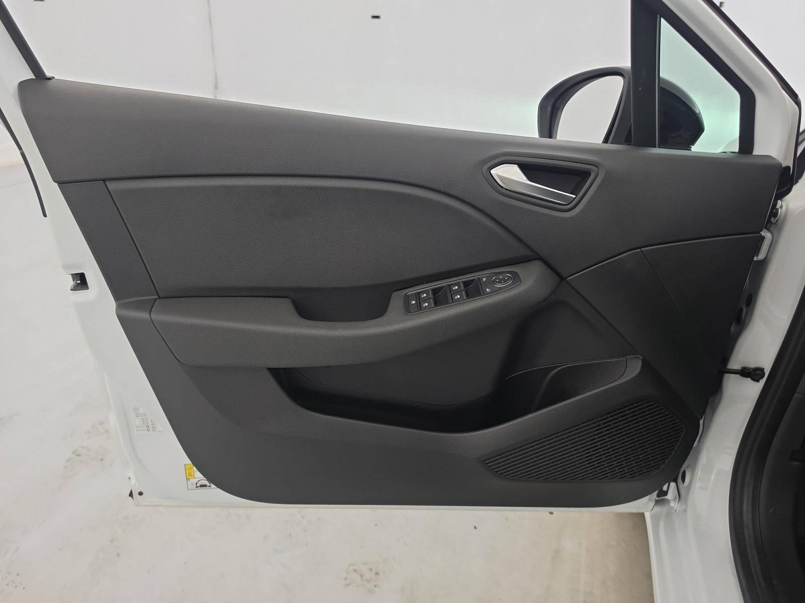 Vente en ligne Renault Clio 5 Clio SCe 65 au prix de 12 320 €