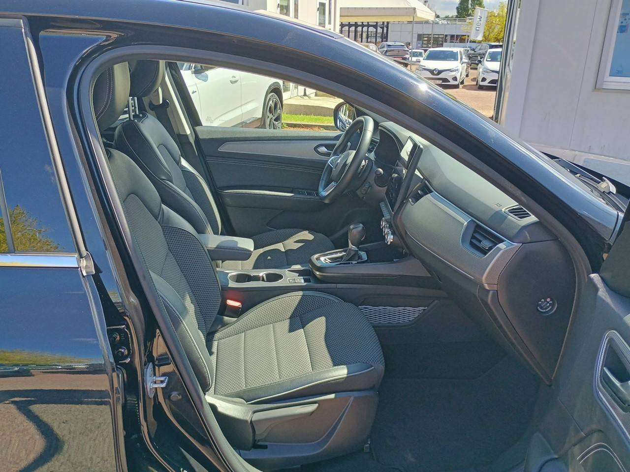 Vente en ligne Renault Arkana  mild hybrid 140 EDC FAP - 22 au prix de 19 990 €