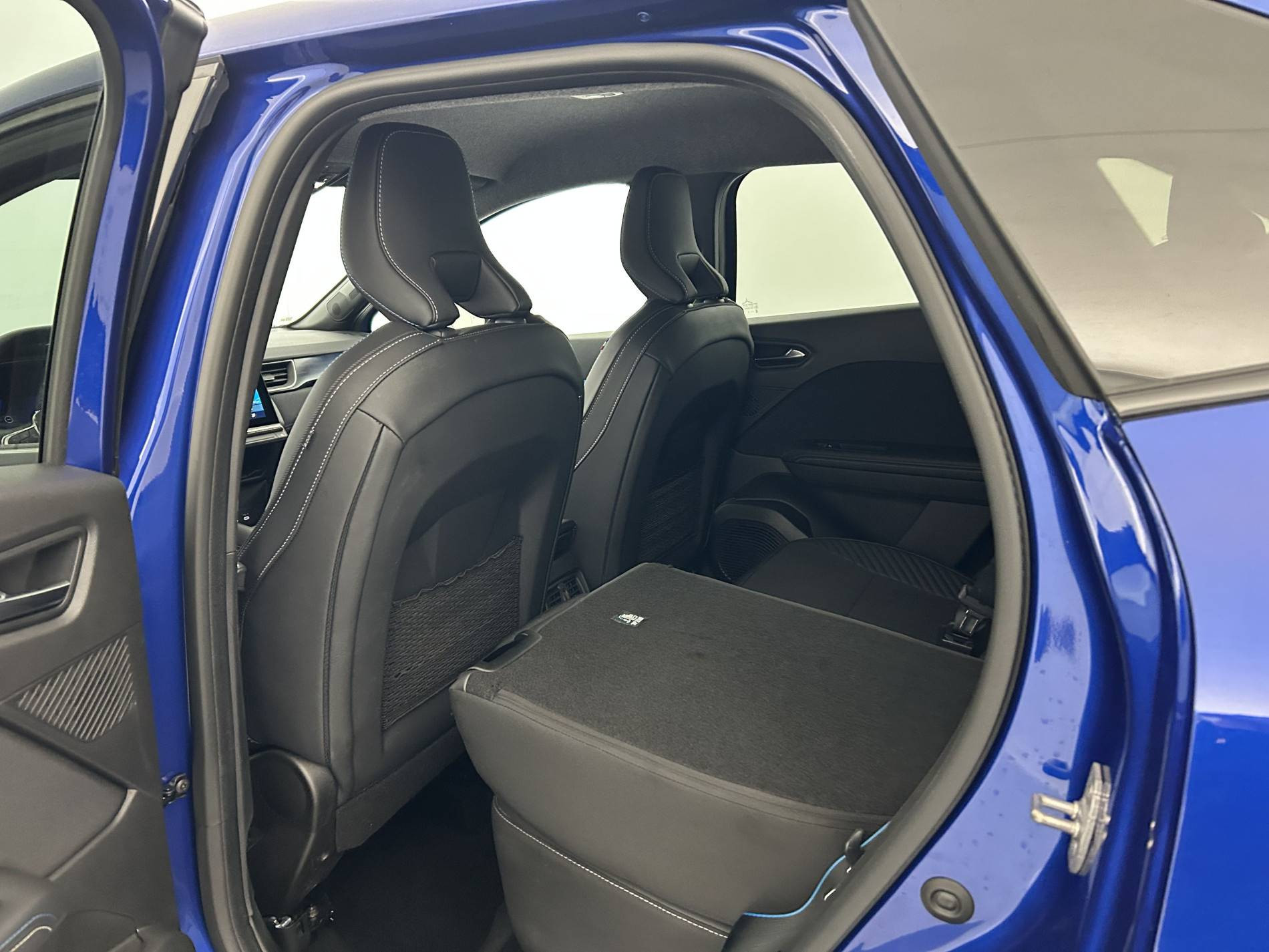 Vente en ligne Renault Symbioz  E-Tech full hybrid 145 au prix de 29 990 €