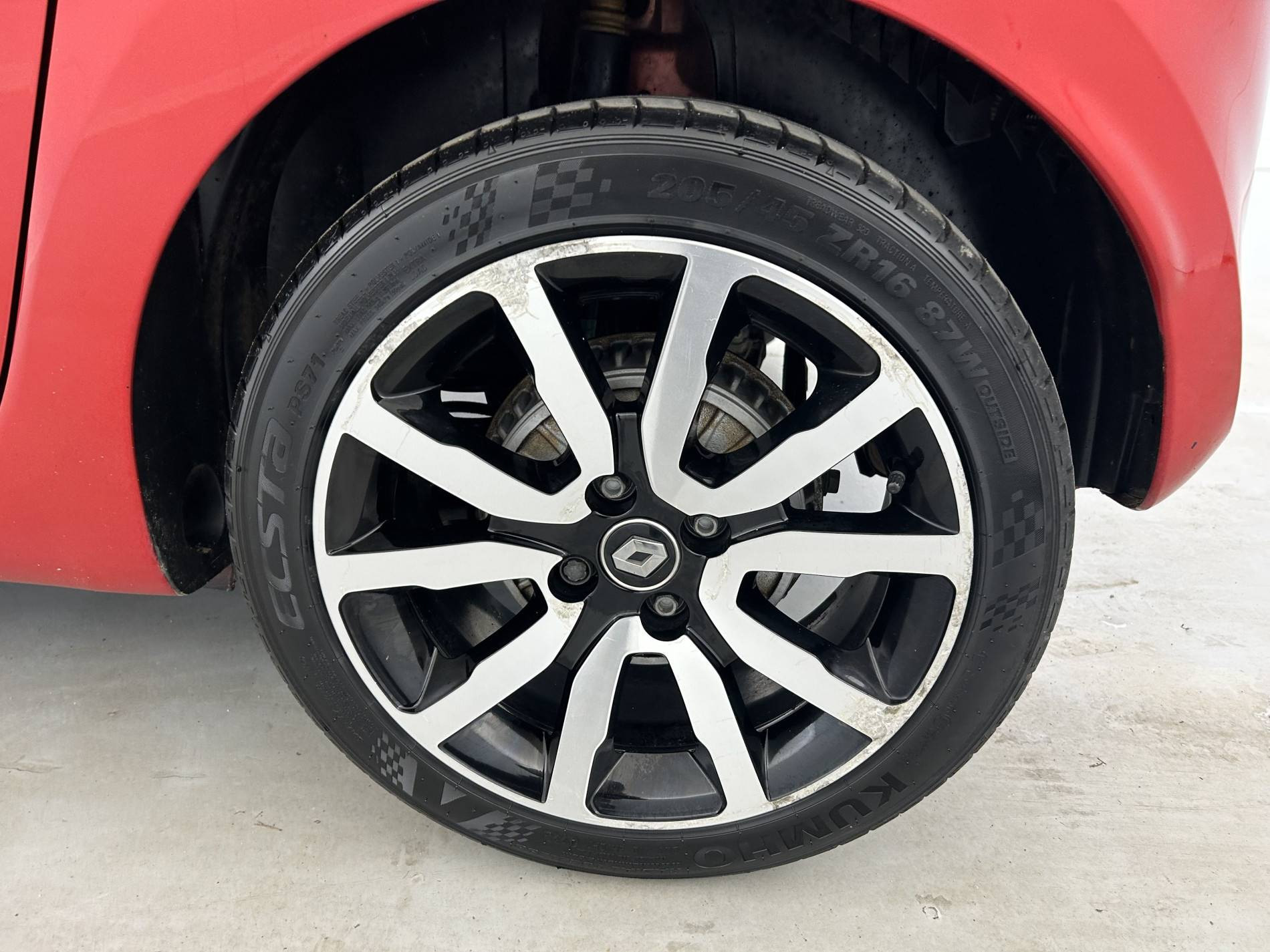 Vente en ligne Renault Twingo 3  0.9 TCe 90 Energy au prix de 9 390 €