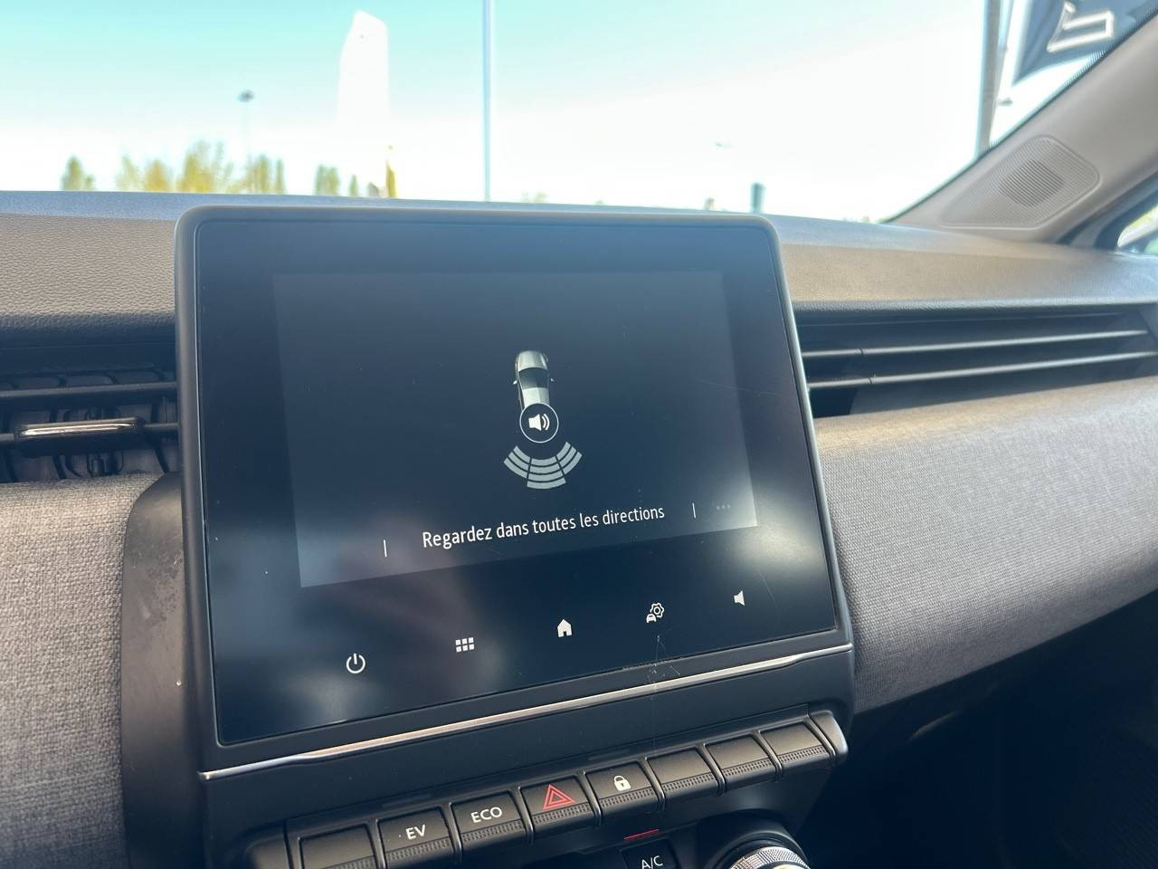 Vente en ligne Renault Clio 5 Clio E-Tech full hybrid 145 ch GSR2 au prix de 20 490 €