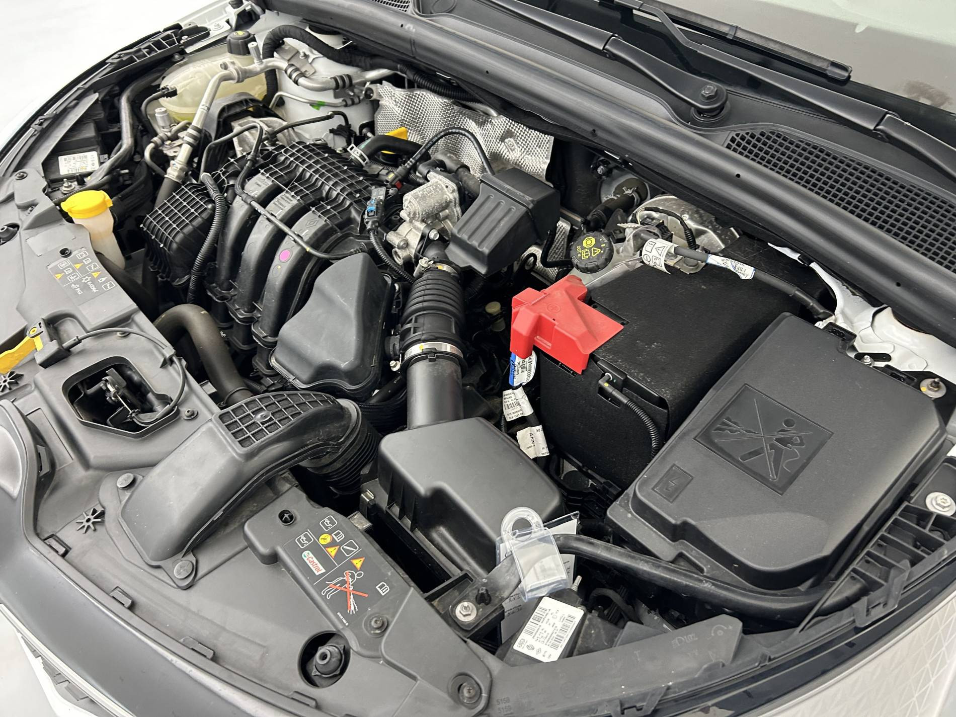 Vente en ligne Renault Clio 5 Clio SCe 75 au prix de 12 790 €
