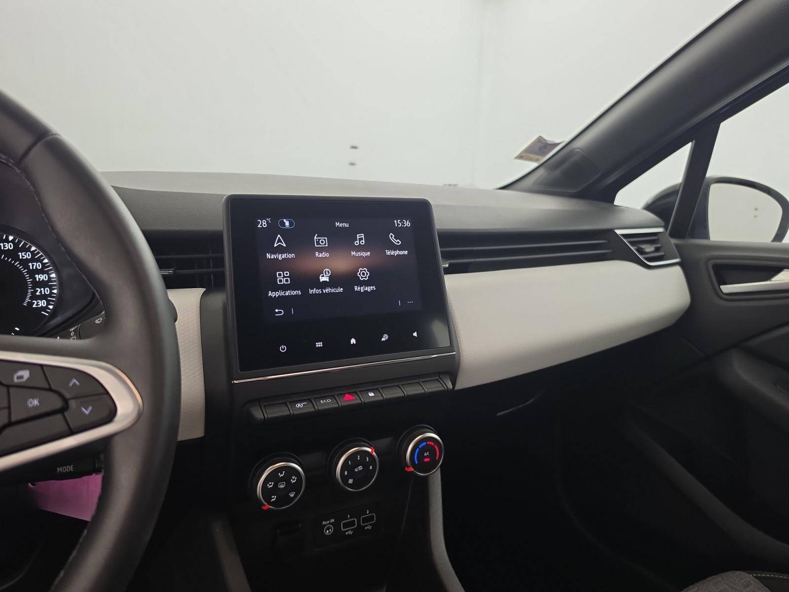 Vente en ligne Renault Clio 5 Clio TCe 90 - 21N au prix de 14 390 €