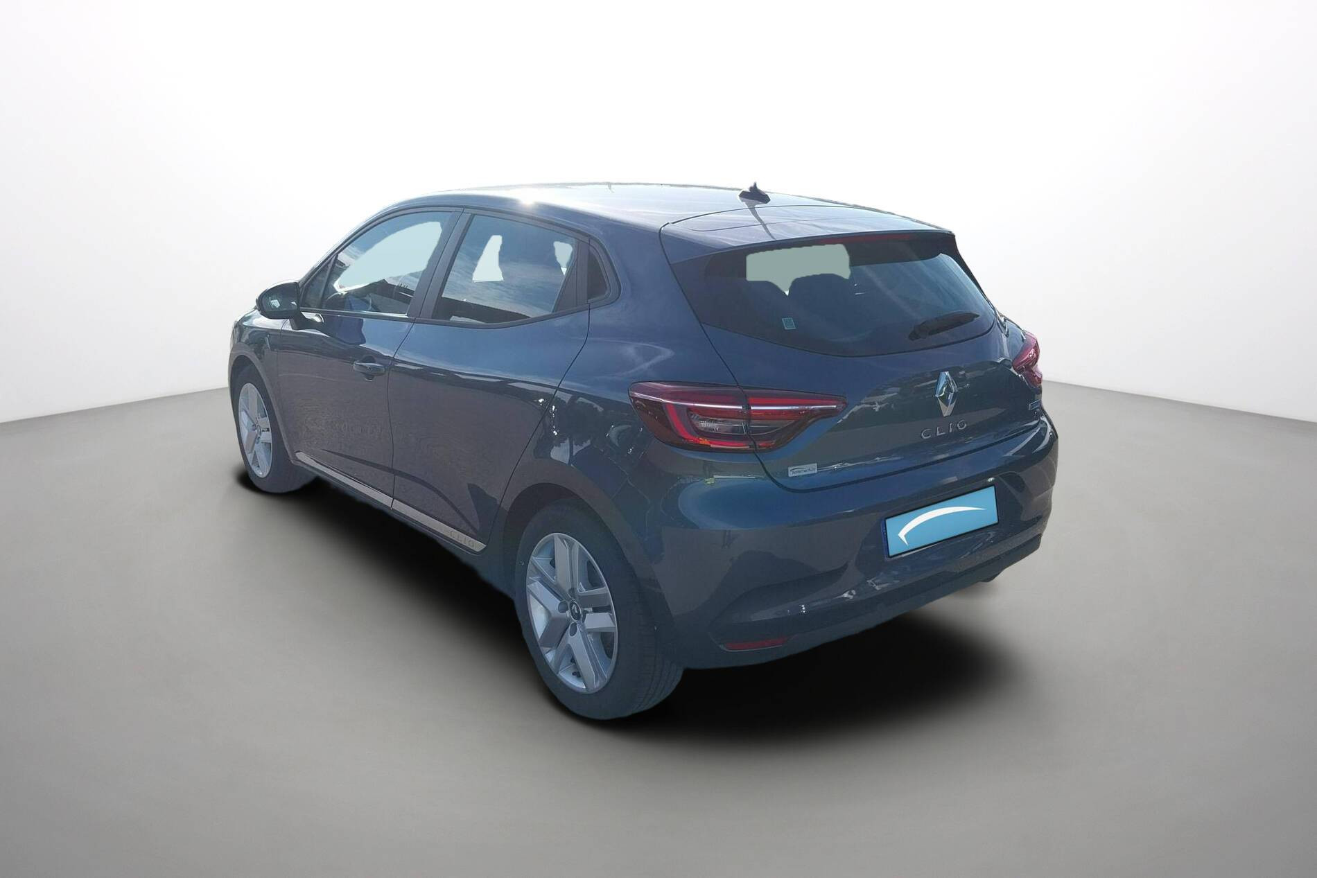 Vente en ligne Renault Clio 5 Clio E-Tech 140 - 21N au prix de 15 990 €