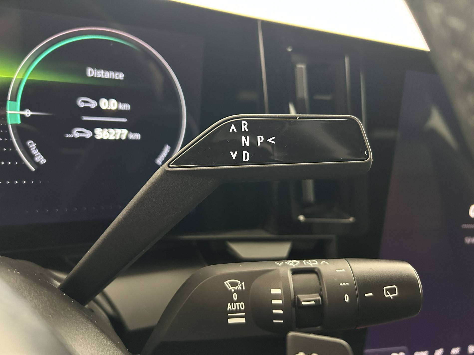 Vente en ligne Renault Megane E-Tech  EV60 220 ch super charge au prix de 22 990 €