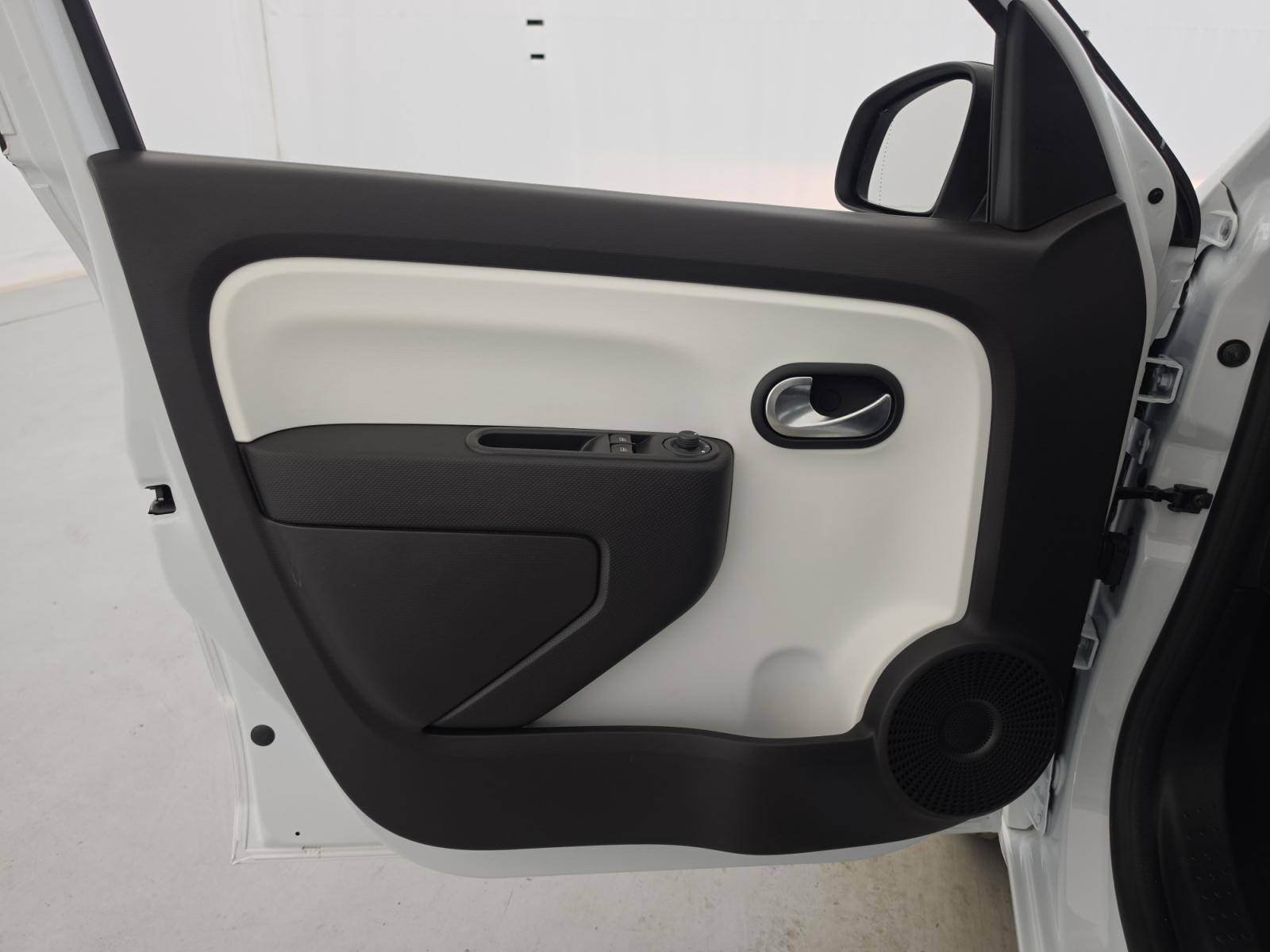 Vente en ligne Renault Twingo 3  SCe 65 au prix de 12 690 €