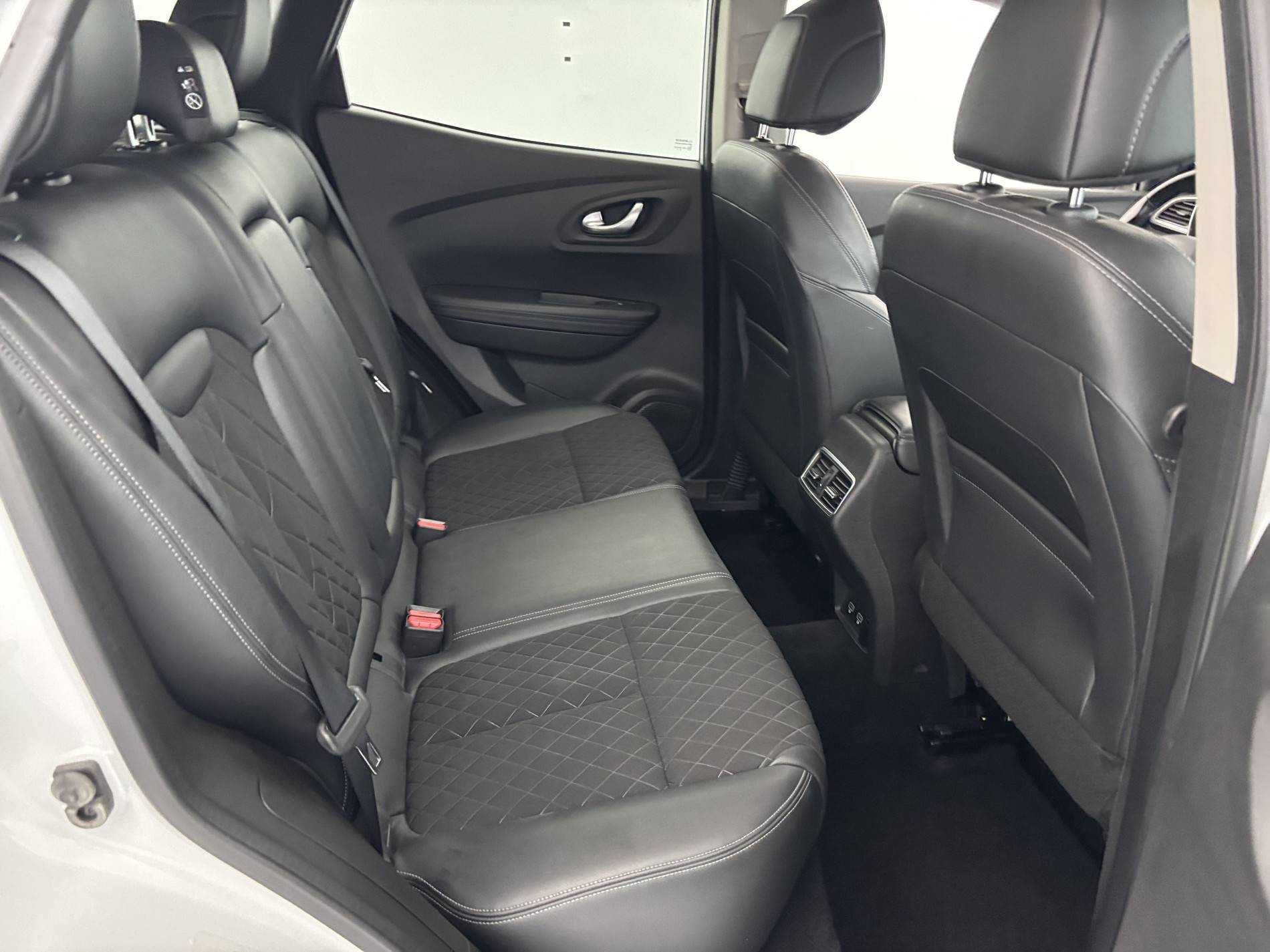 Vente en ligne Renault Kadjar  Blue dCi 115 au prix de 16 590 €