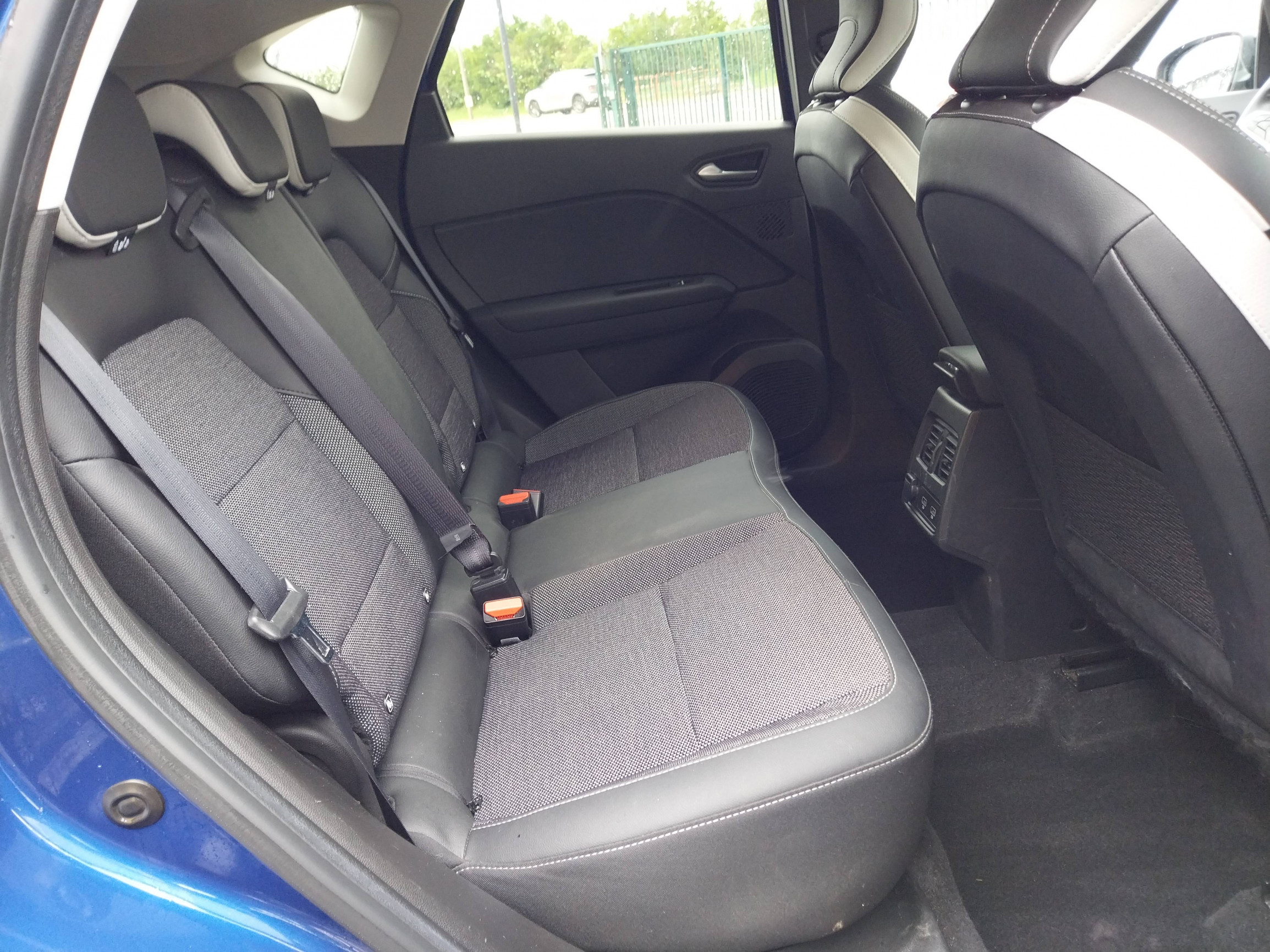 Vente en ligne Renault Captur  E-Tech full hybrid 145 au prix de 19 790 €