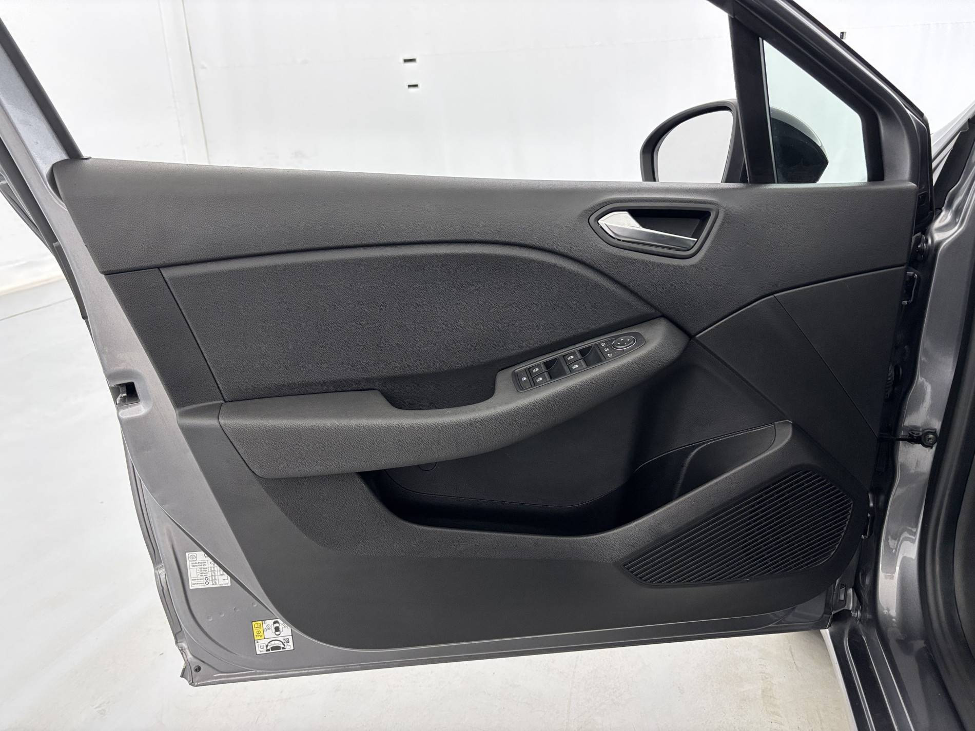 Vente en ligne Renault Clio 5 Clio TCe 90 au prix de 12 990 €