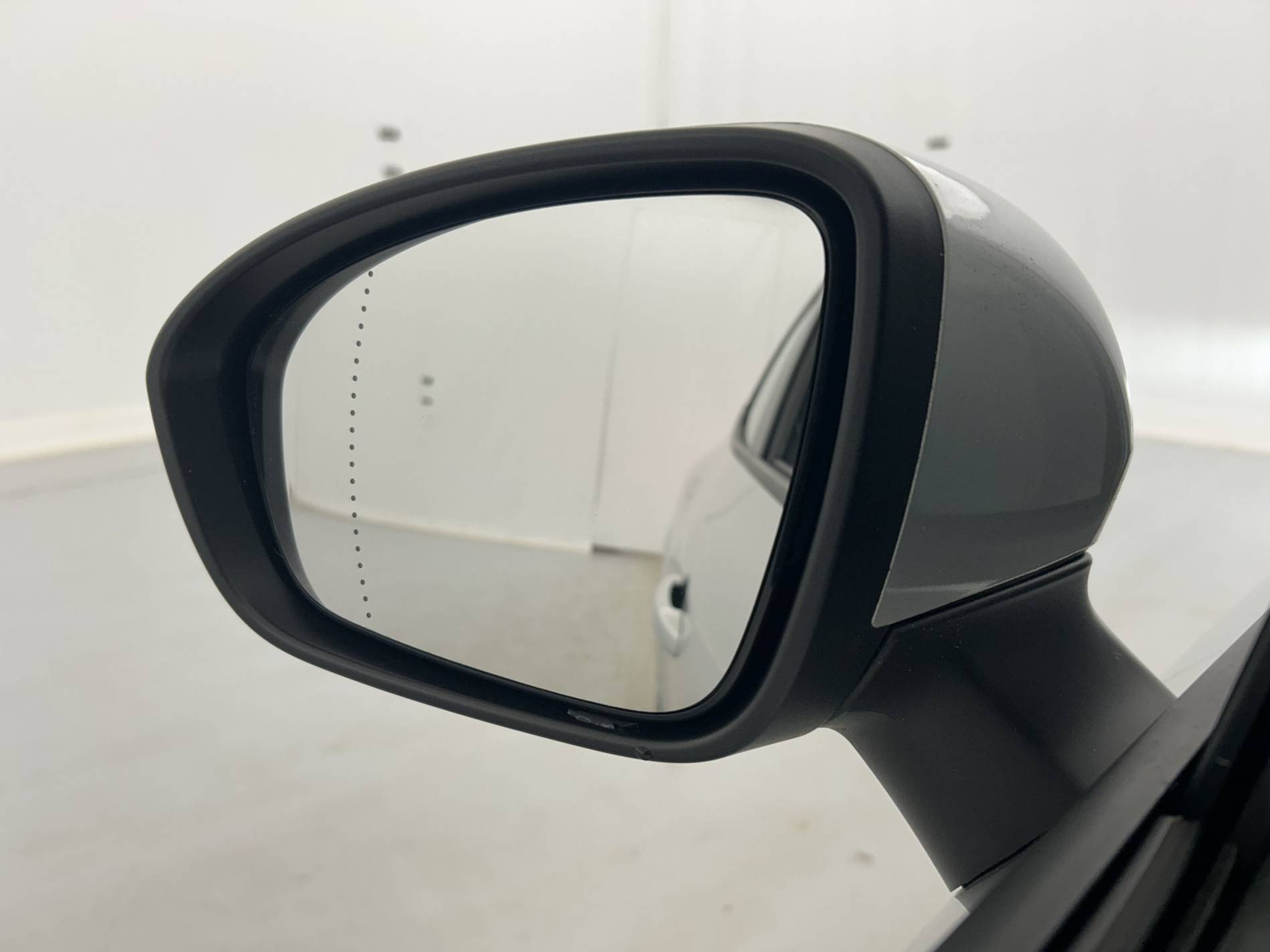 Vente en ligne Renault Clio 5 Clio TCe 90 - 21N au prix de 13 490 €