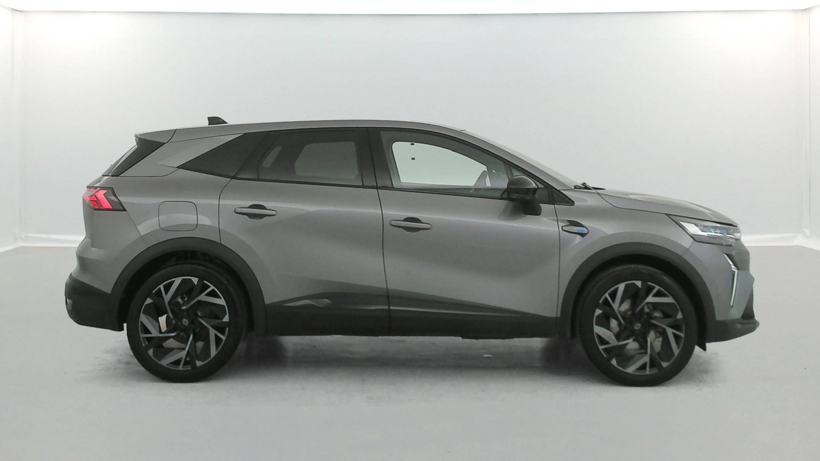 Vente en ligne Renault Symbioz  E-Tech full hybrid 145 au prix de 28 790 €