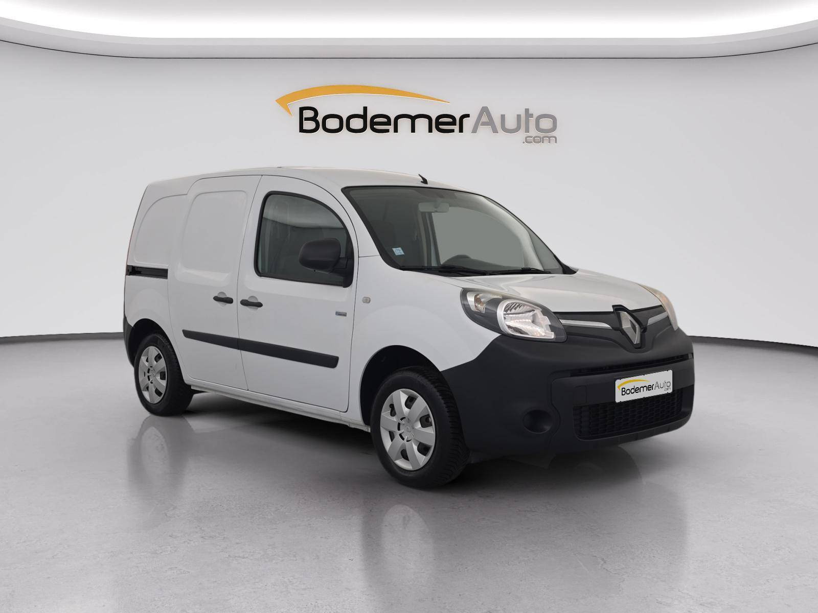 Vente en ligne Renault Kangoo Electrique KANGOO Z.E. 33 au prix de 13 990 €