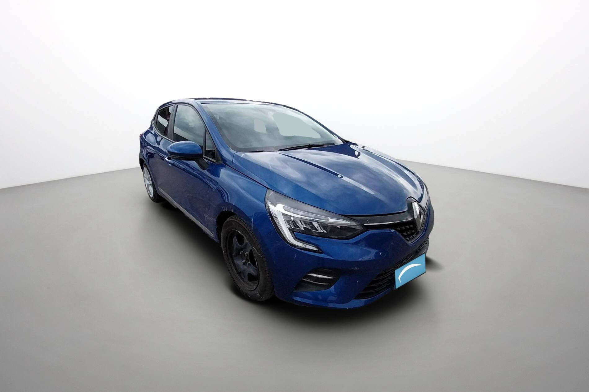 Vente en ligne Renault Clio 5 Clio E-Tech 140 - 21N au prix de 15 780 €