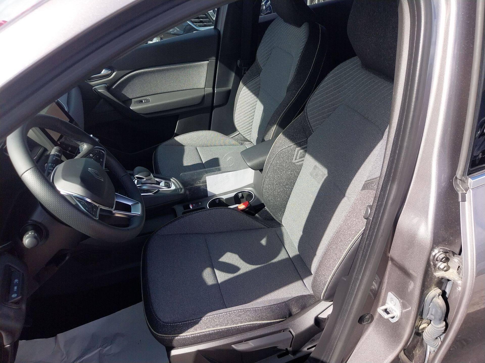 Vente en ligne Renault Symbioz  E-Tech full hybrid 145 au prix de 27 490 €