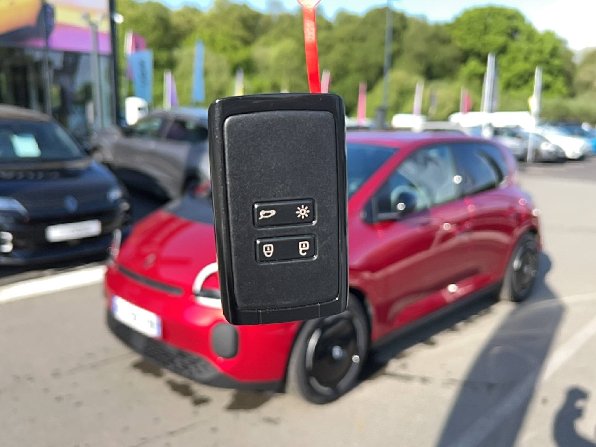 Vente en ligne Renault Twingo Electrique  80 ch autonomie urbaine au prix de 20 590 €