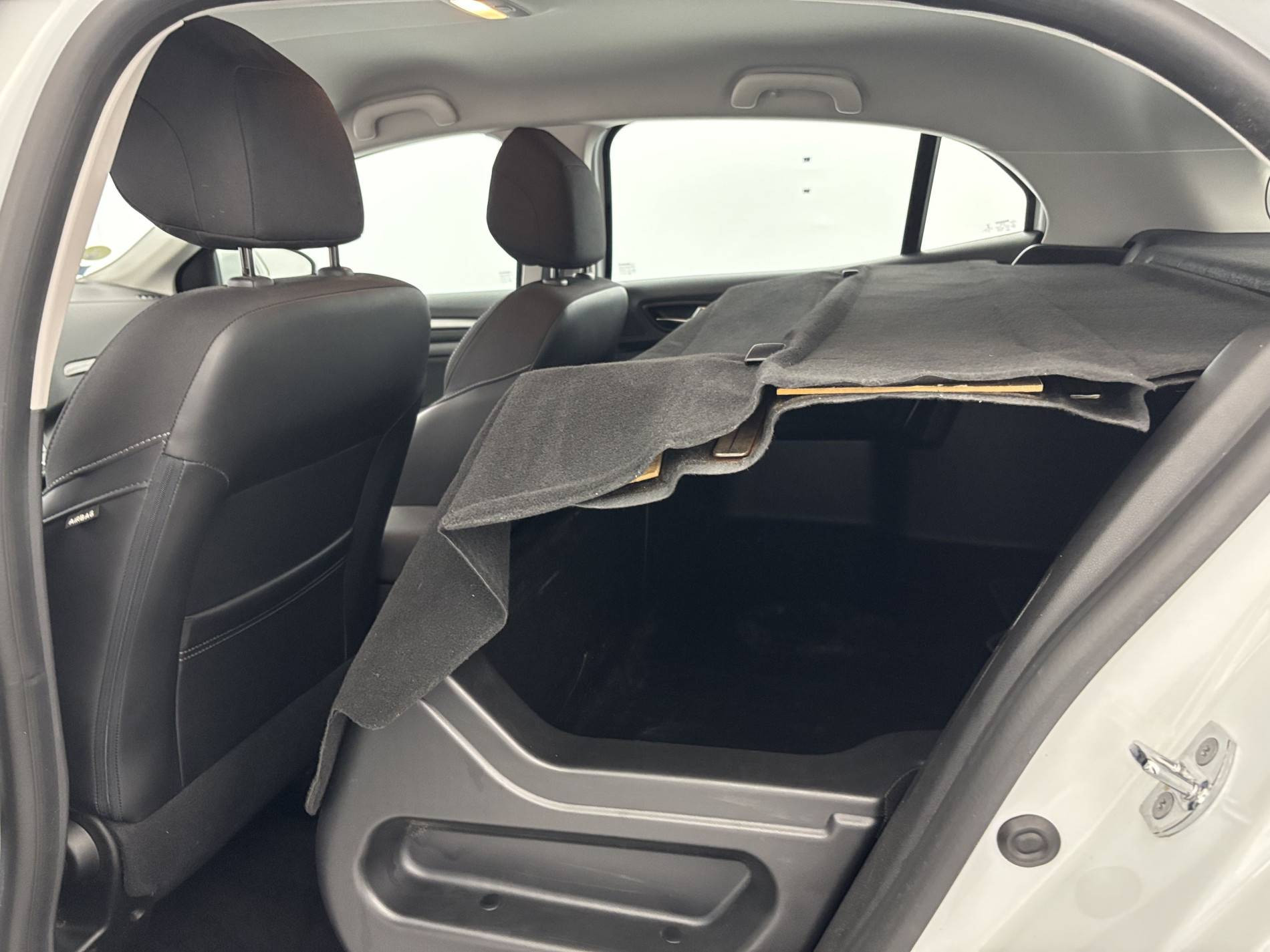 Vente en ligne Renault Megane 4  BLUE DCI 115 au prix de 12 990 €