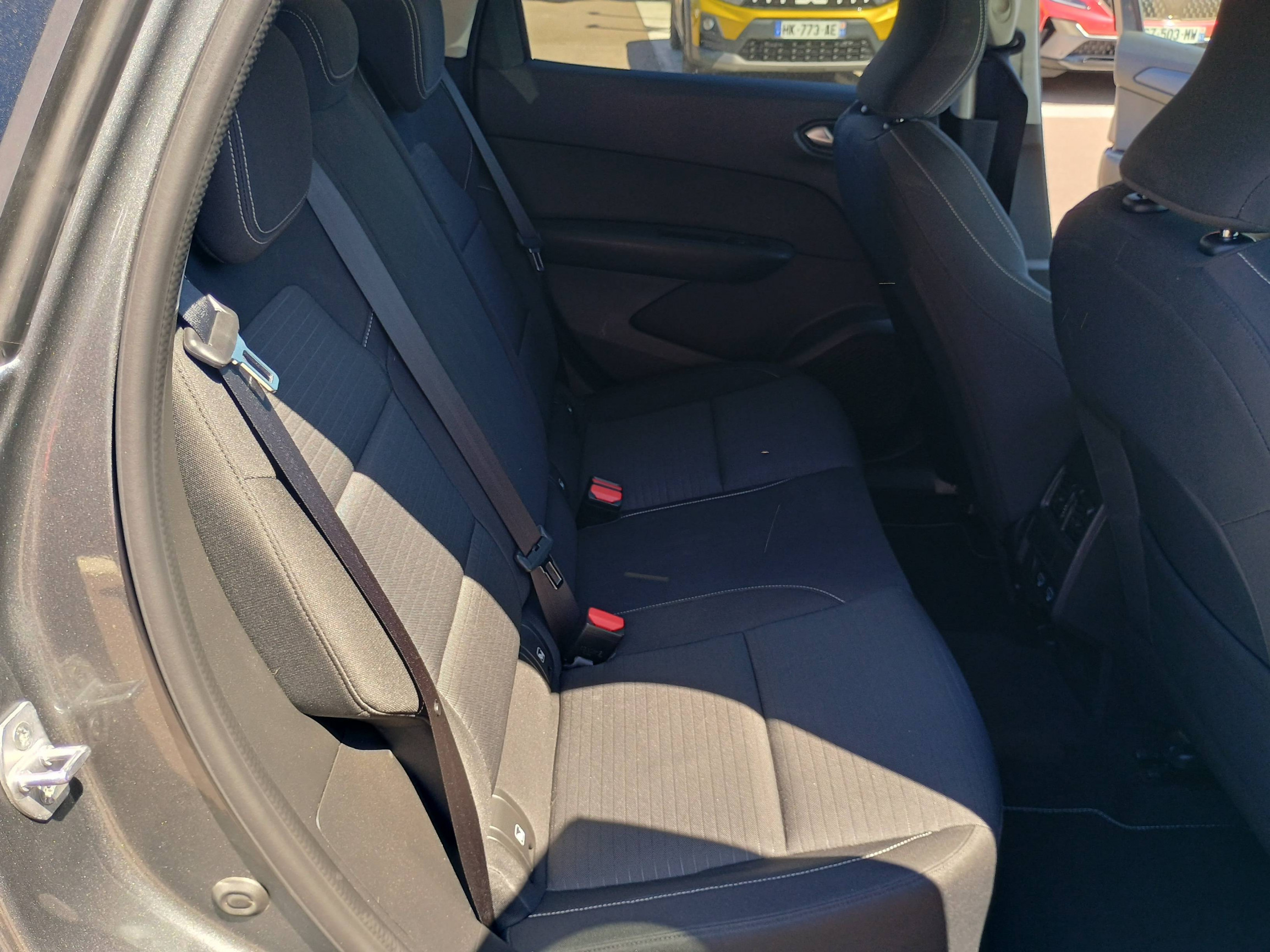 Vente en ligne Renault Arkana  E-Tech hybride 145 - 22 au prix de 21 991 €